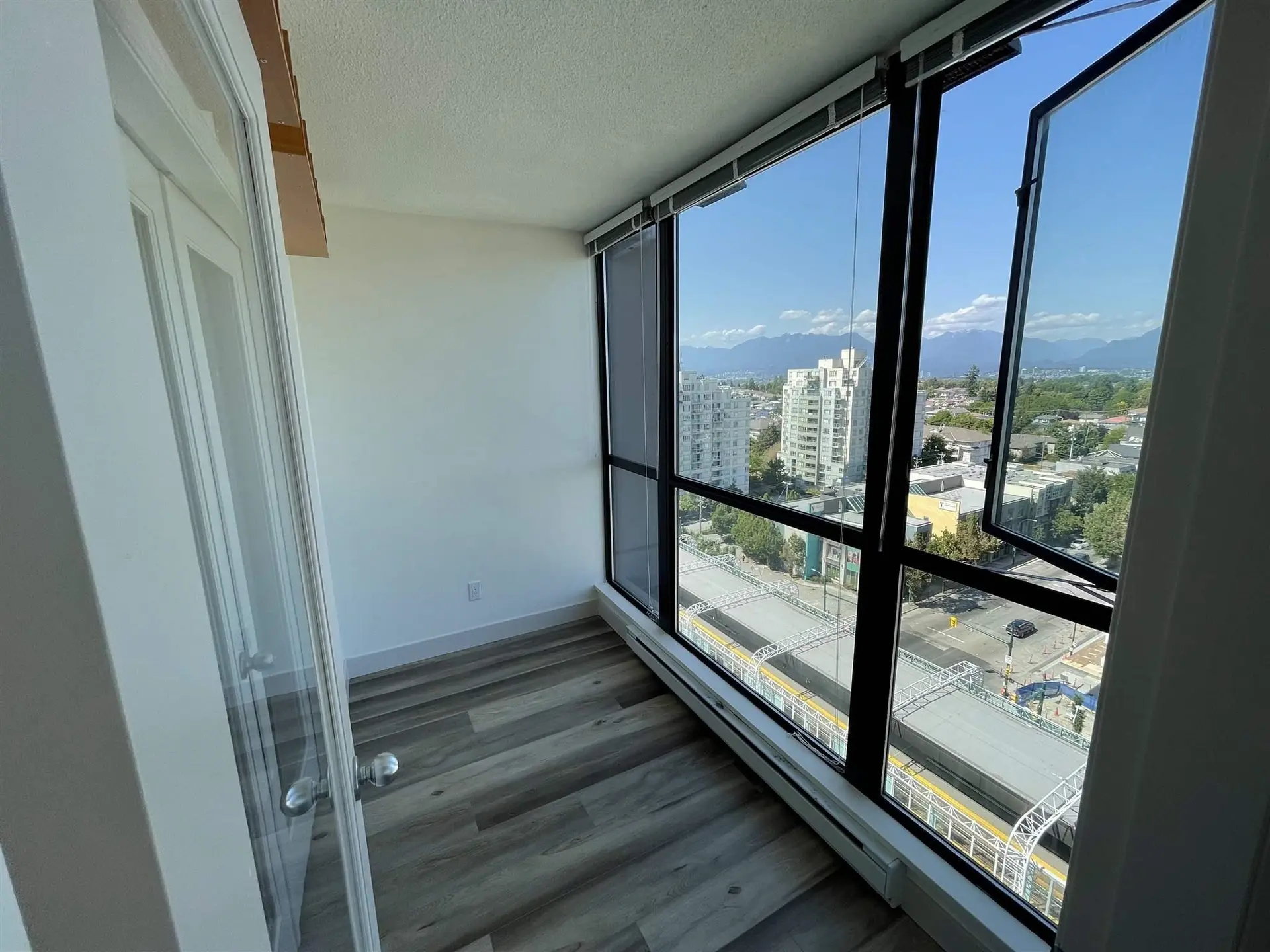 Property at #1507 3438 VANNESS AVENUE, Vancouver, BC