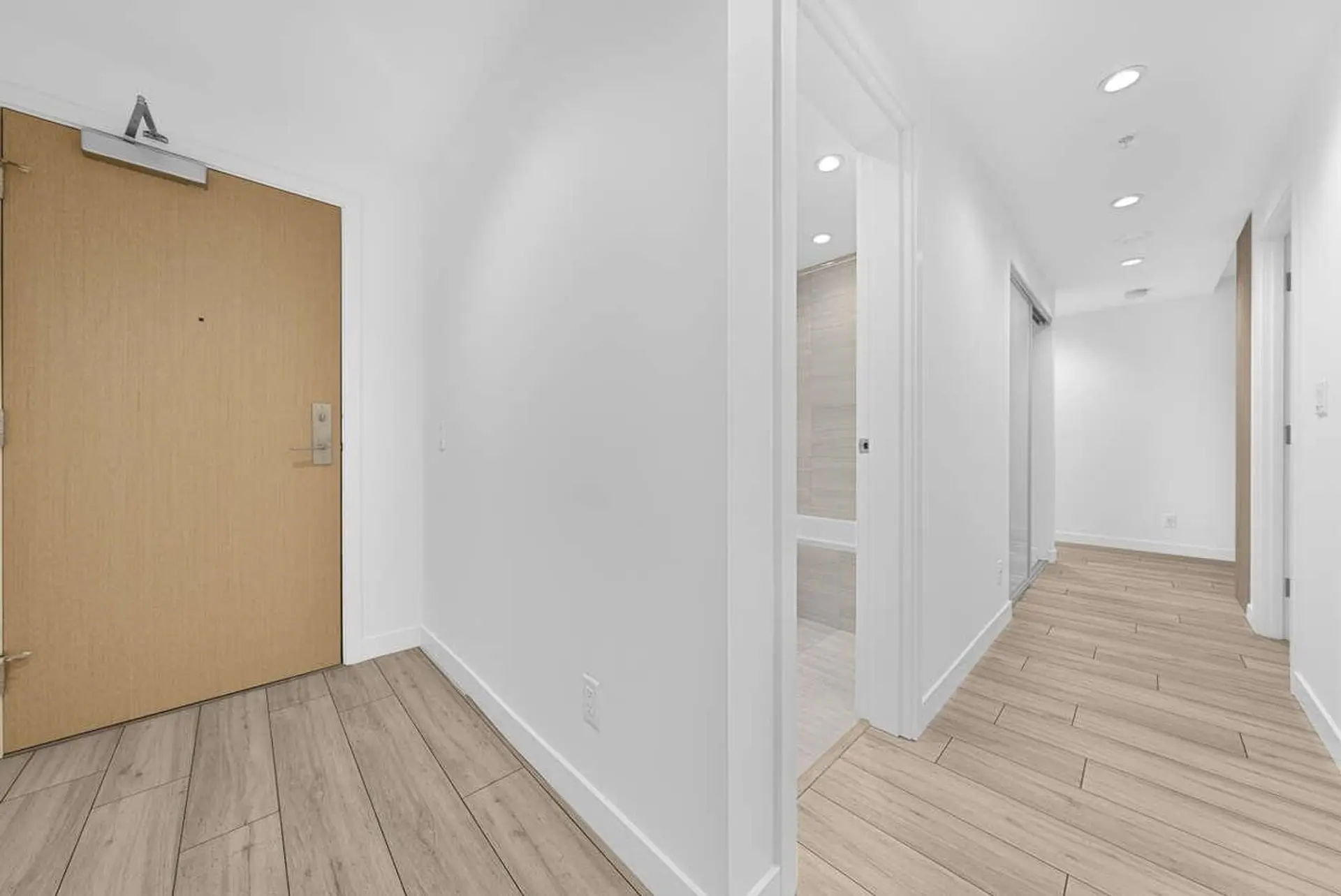 Property at #401 6080 MCKAY AVENUE, Burnaby, BC