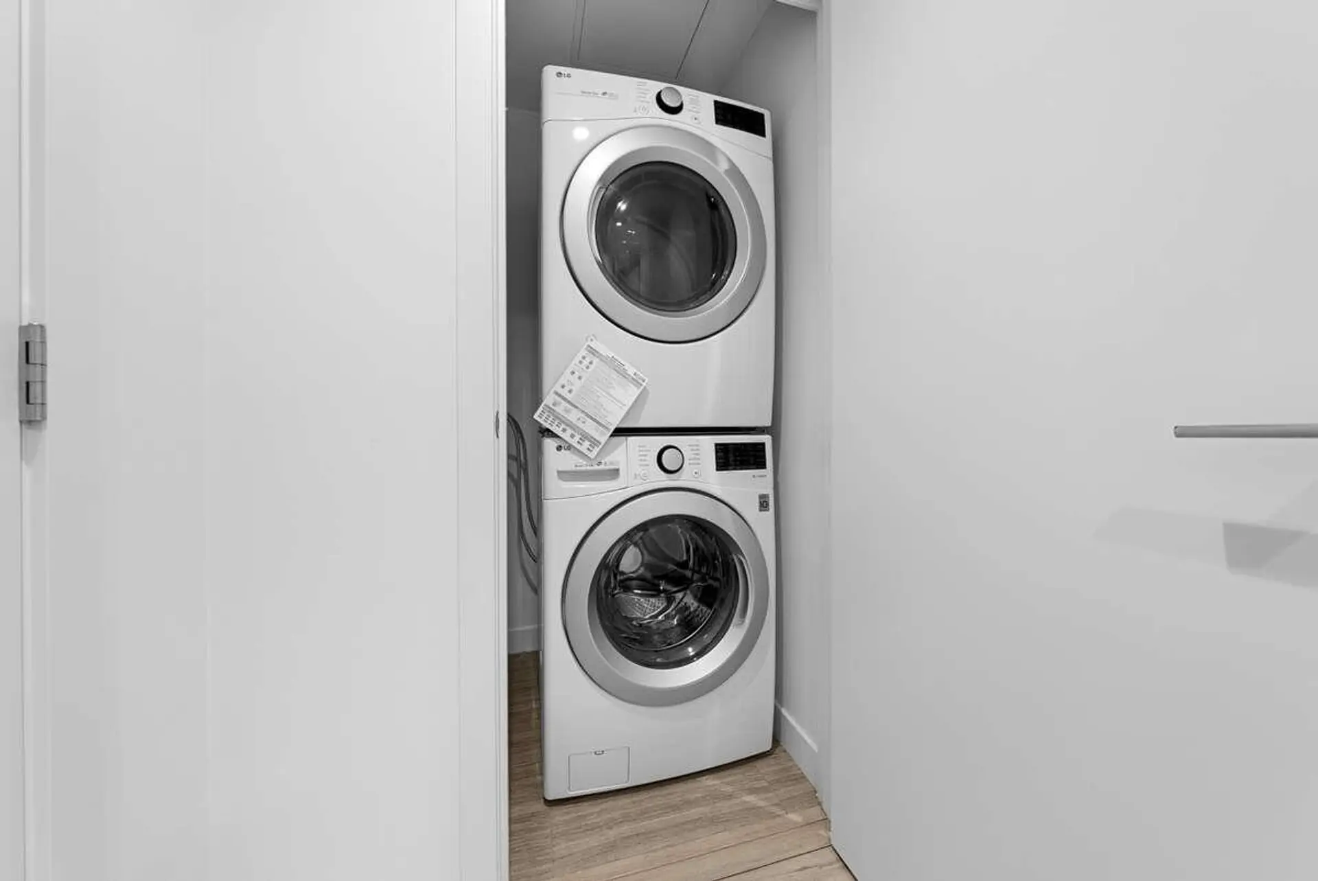 Property at #401 6080 MCKAY AVENUE, Burnaby, BC