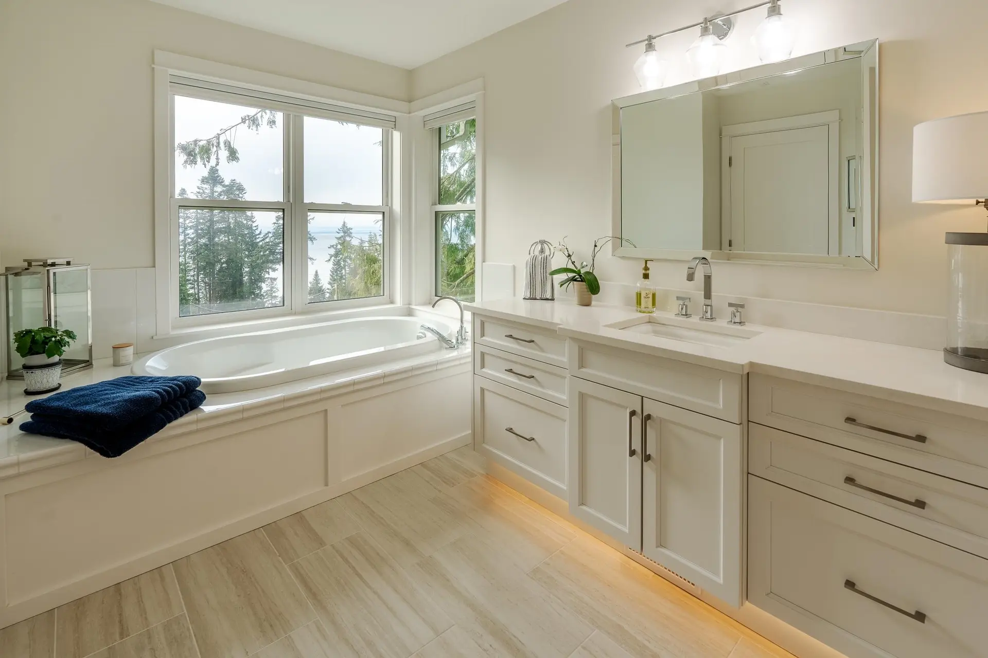 Property at 153 SWALLOW ROAD, Gibsons, BC