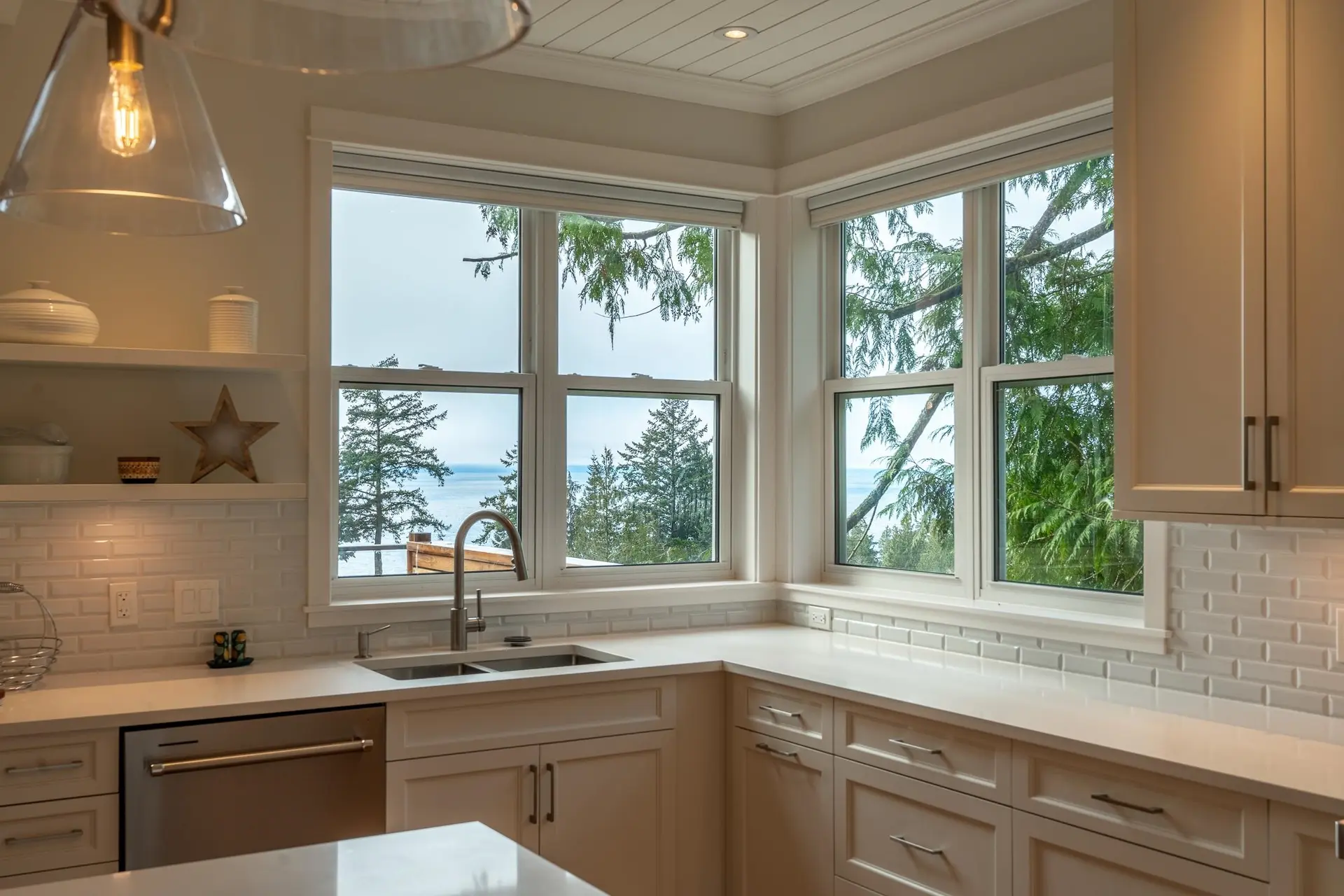 Property at 153 SWALLOW ROAD, Gibsons, BC