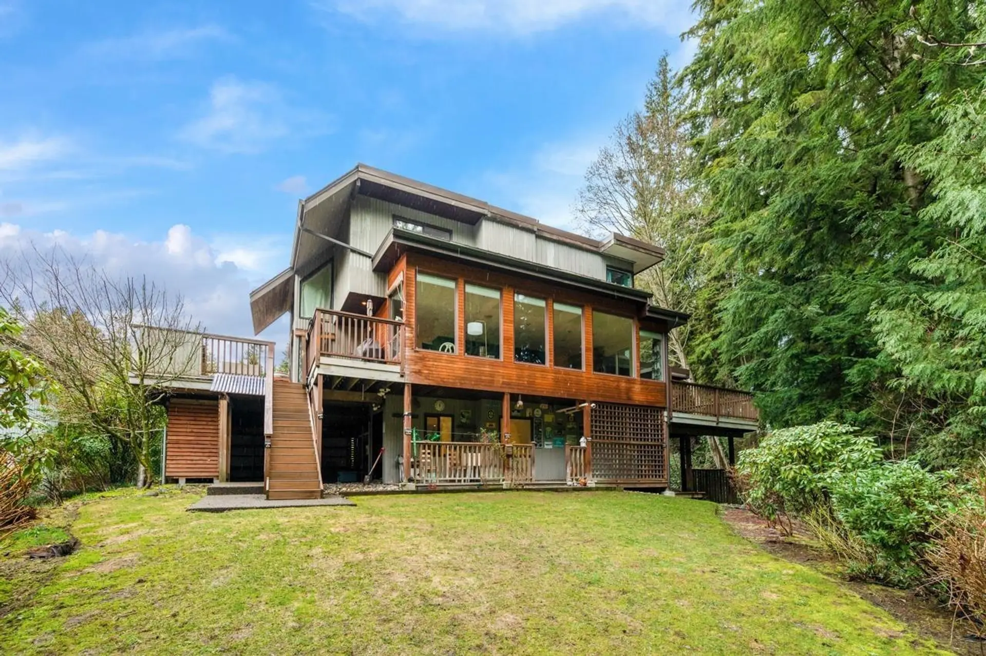 Property at 5344 CLIFFRIDGE AVENUE, North Vancouver, BC