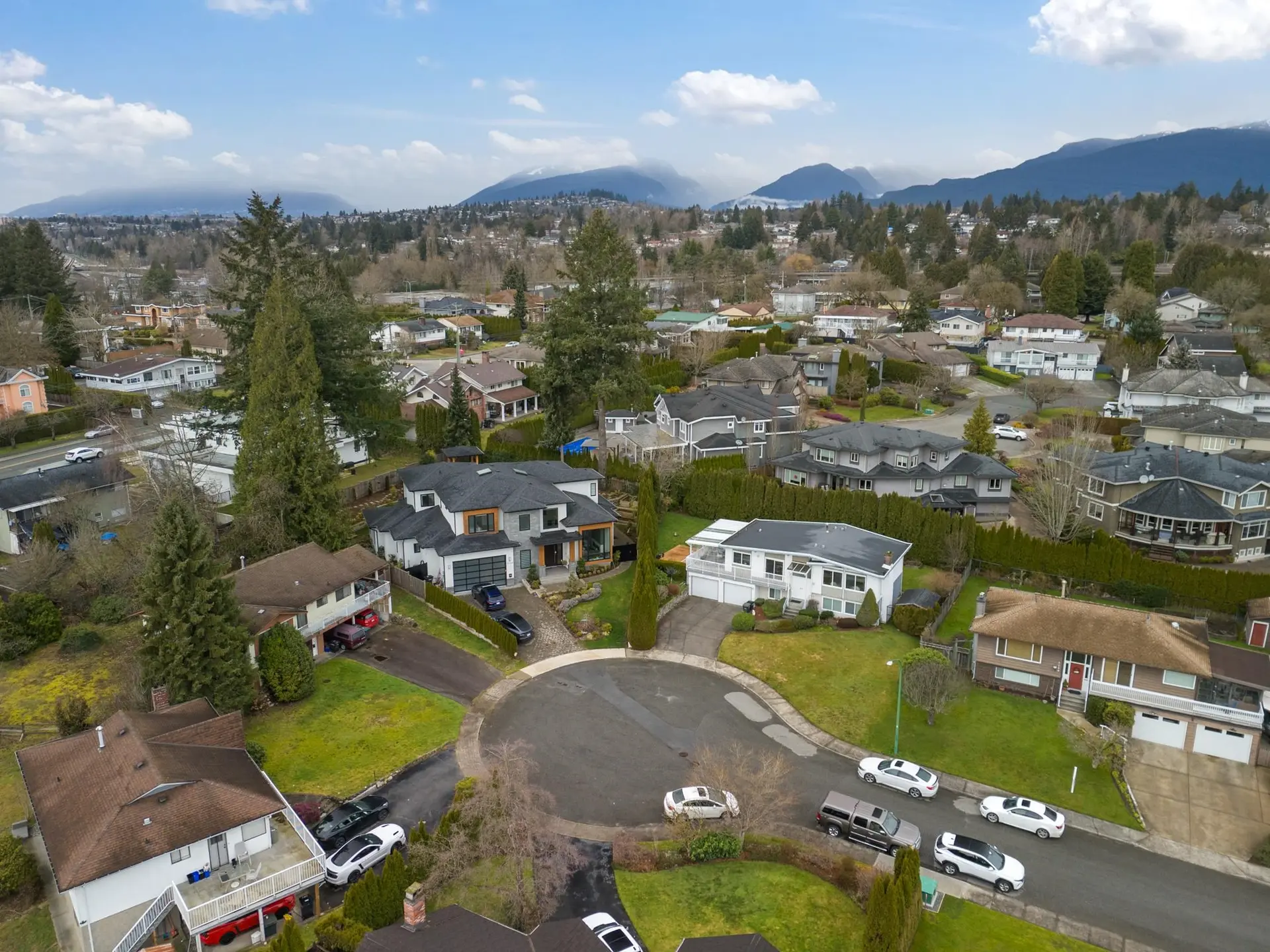 Property at 7129 CARDINAL COURT, Burnaby, BC