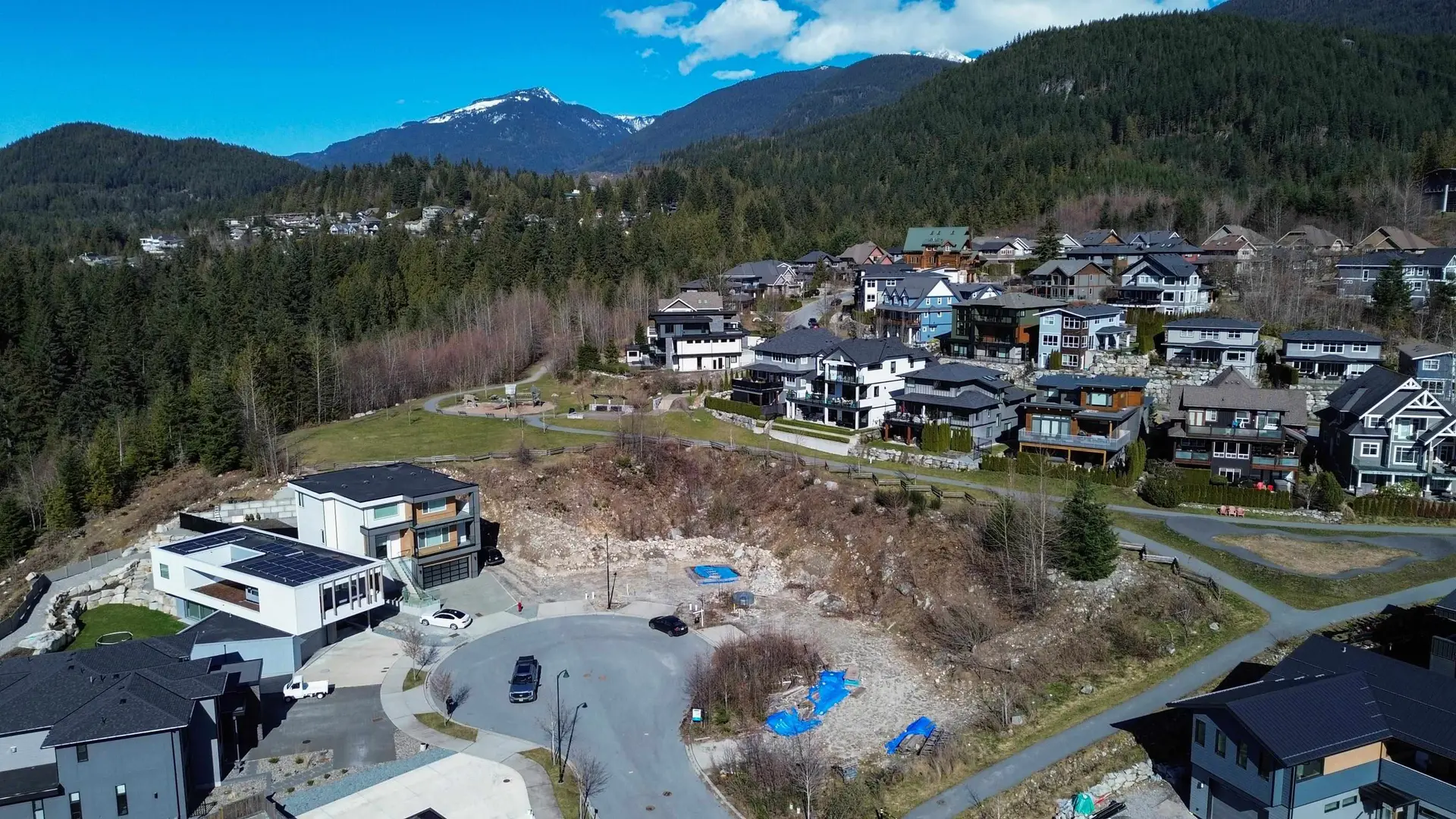 Property at 2917 SNOWBERRY PLACE, Squamish, BC