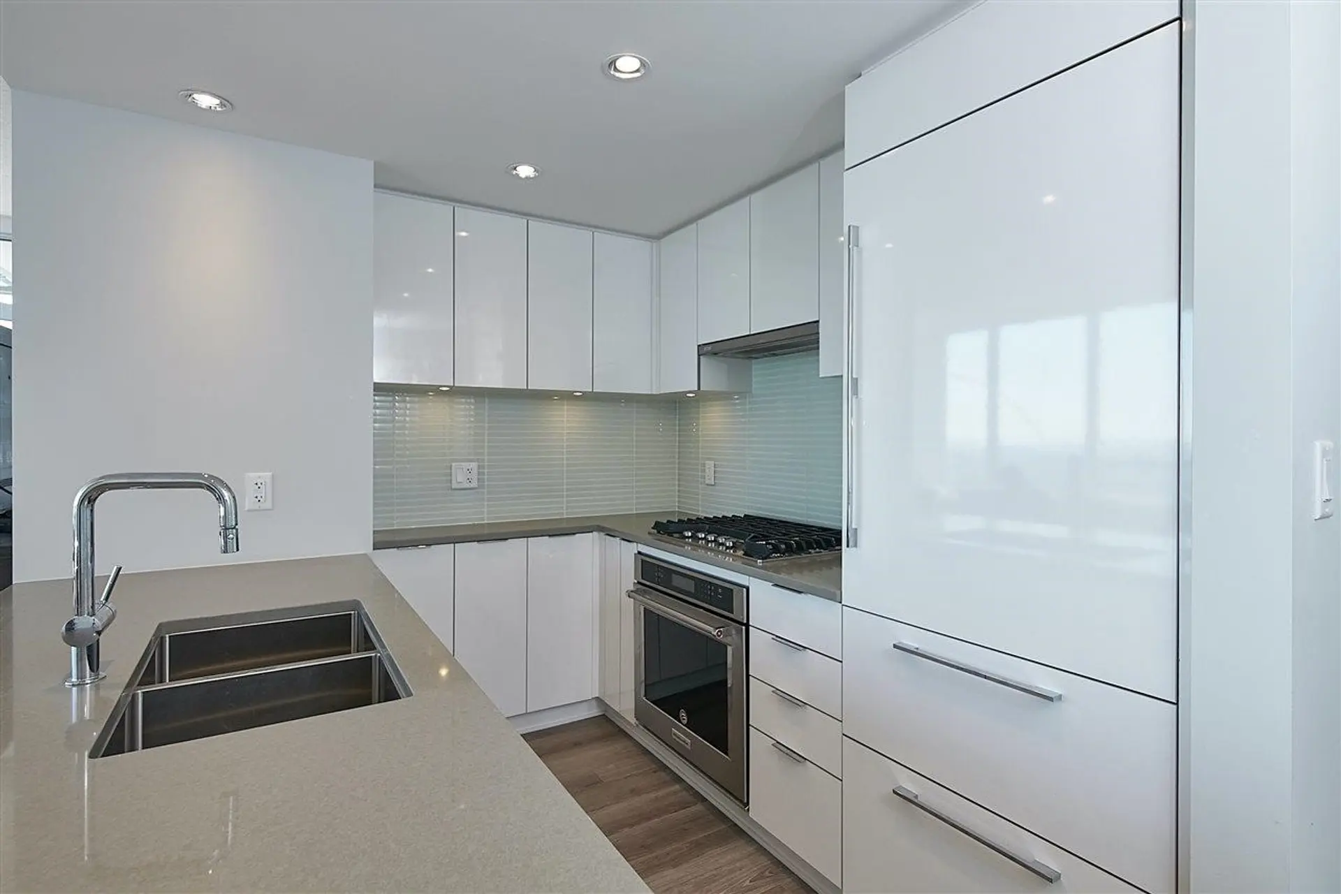 Property at #801 6638 DUNBLANE AVENUE, Burnaby, BC