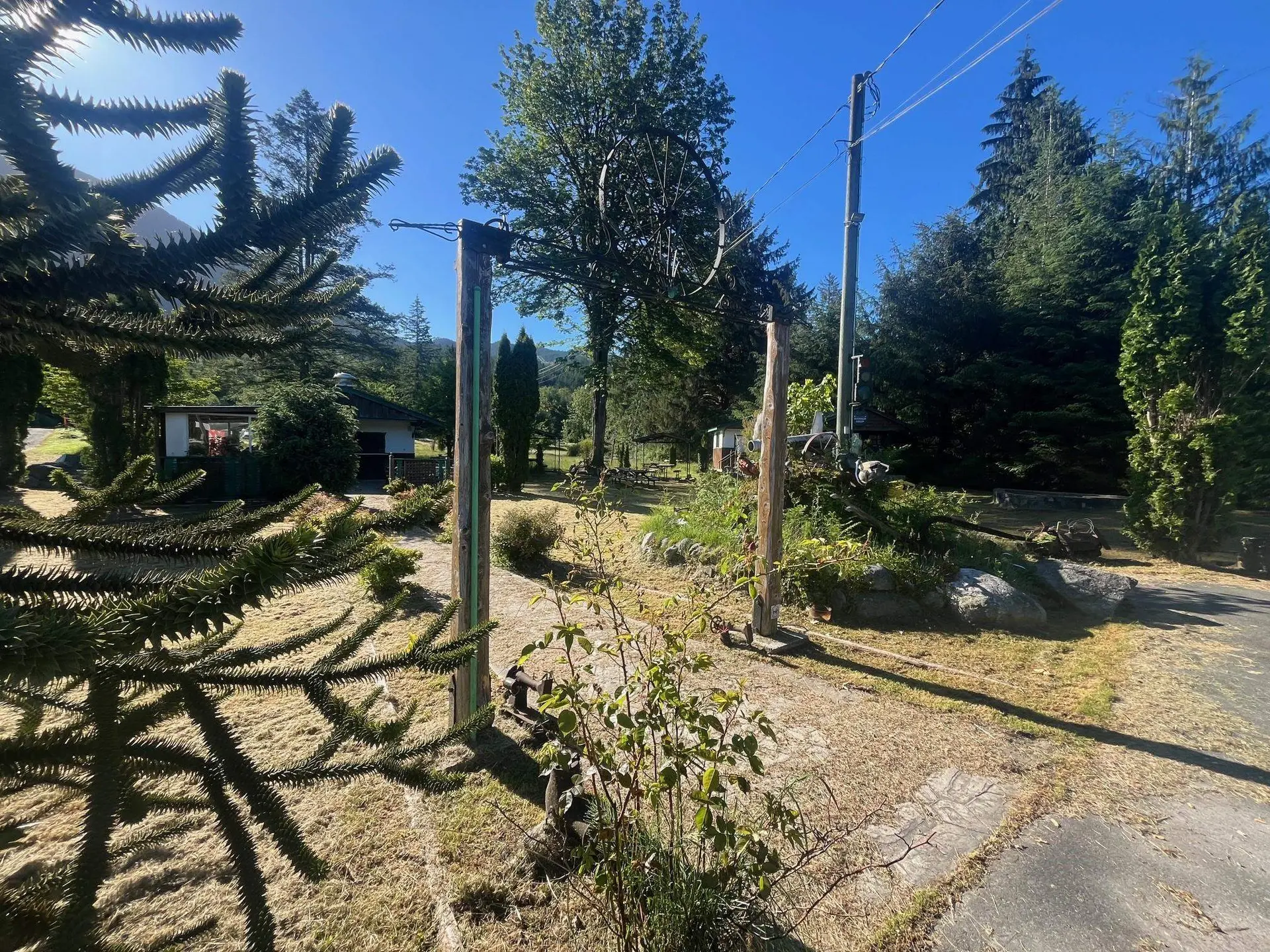 Property at 13524 SUNSHINE COAST HIGHWAY, Madeira Park, BC