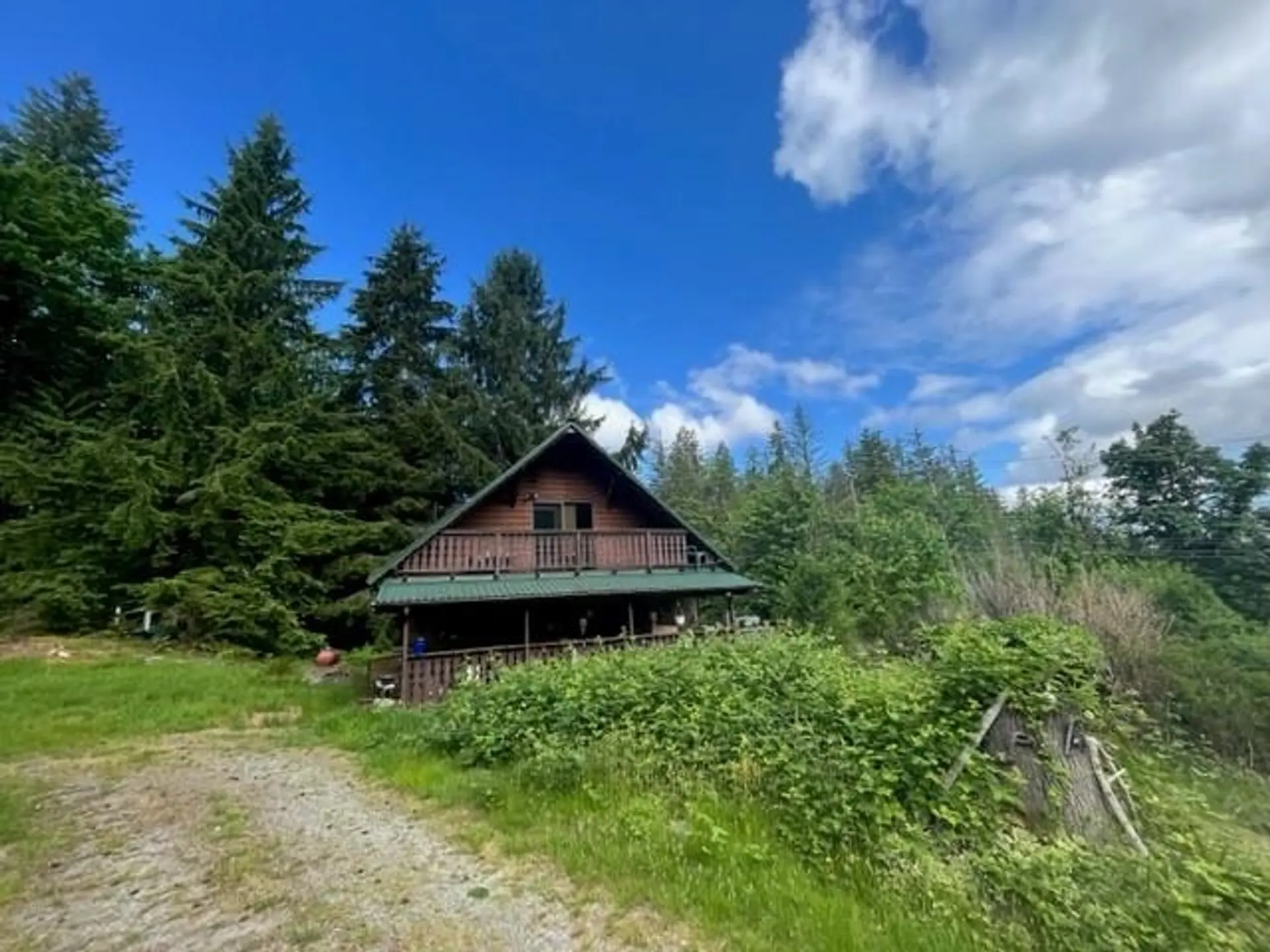 Property at 13524 SUNSHINE COAST HIGHWAY, Madeira Park, BC