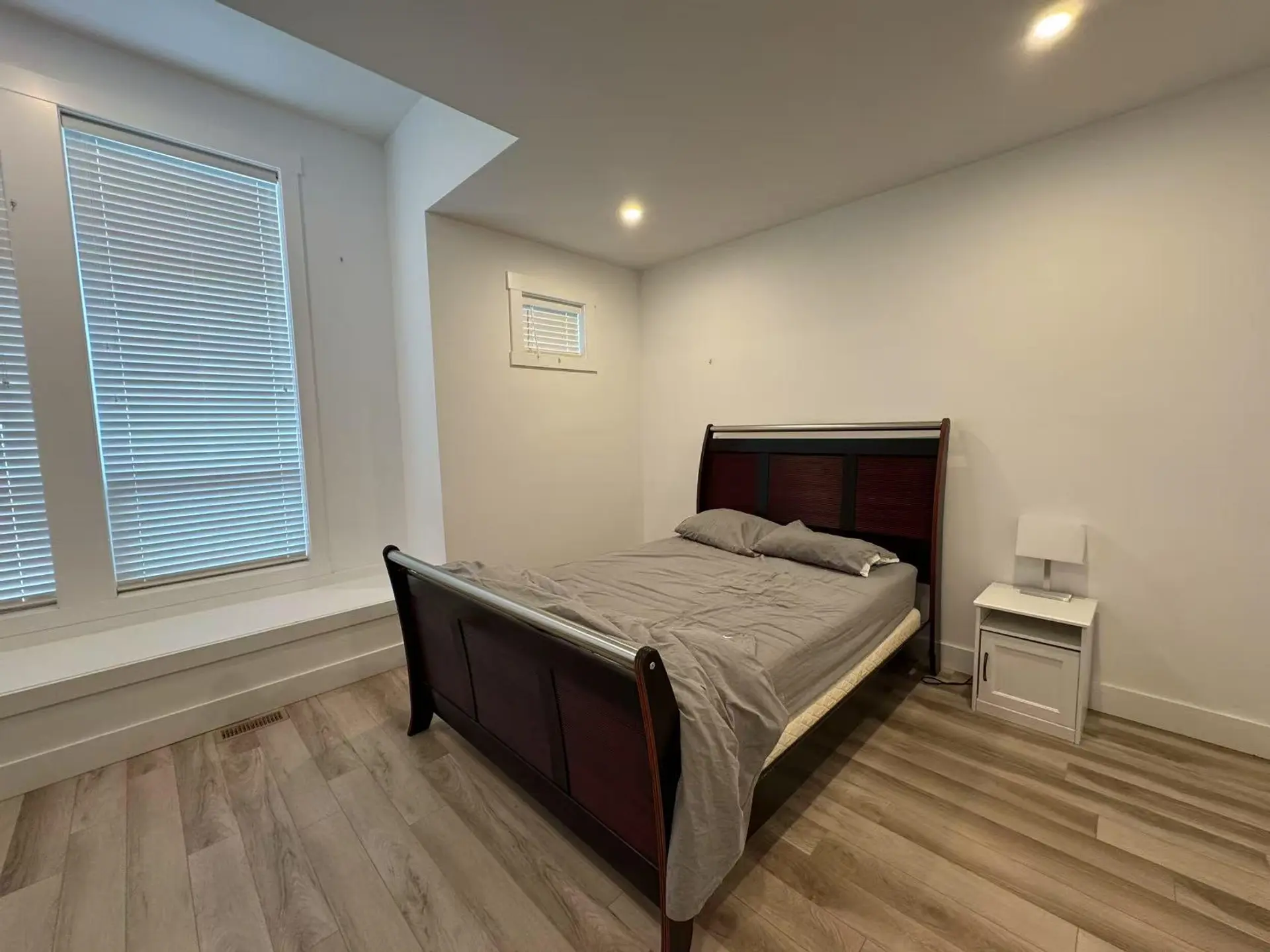 20147 Beacon Road - Image 11