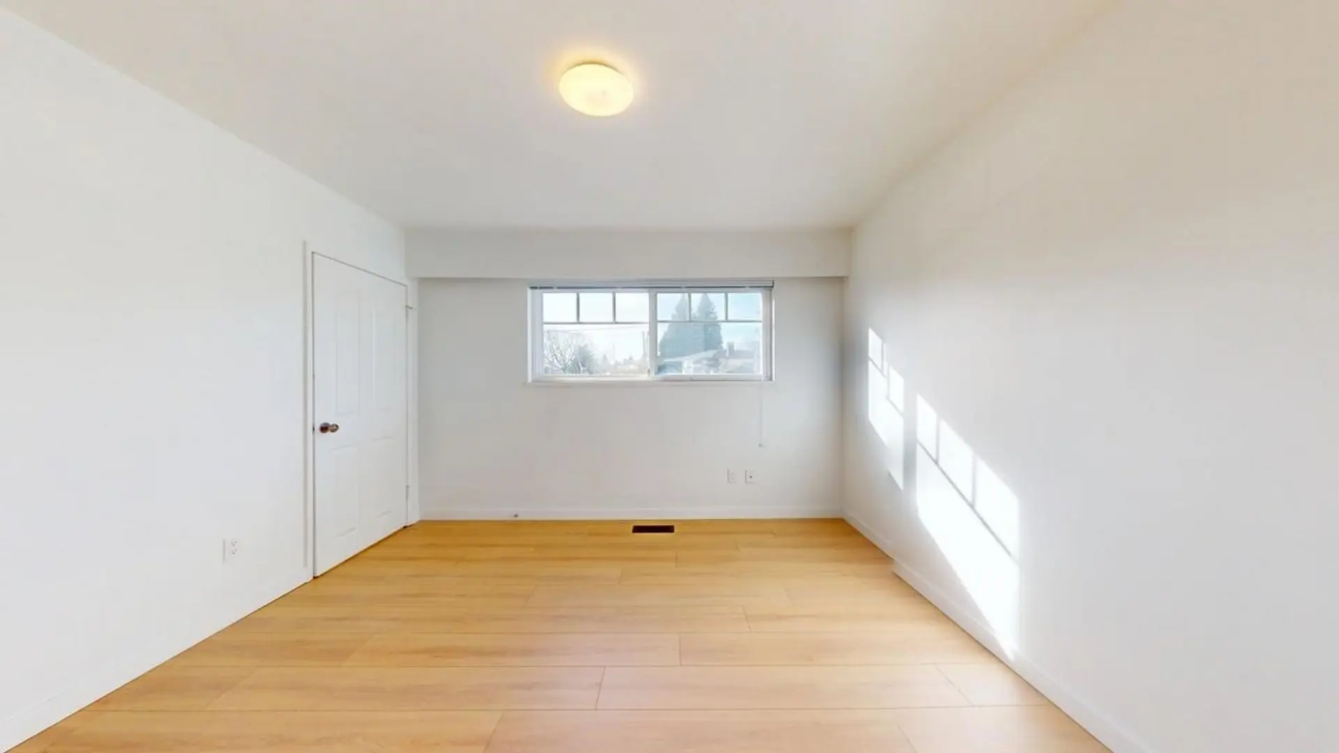 2110 Jordan Drive - Image 15