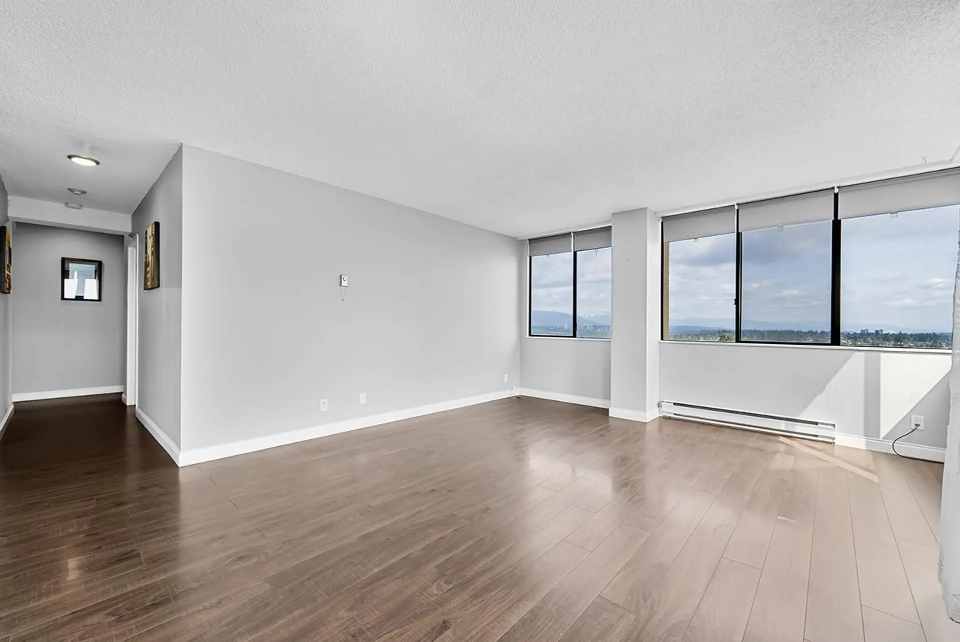 #1403 6540 Burlington Avenue - Image 11