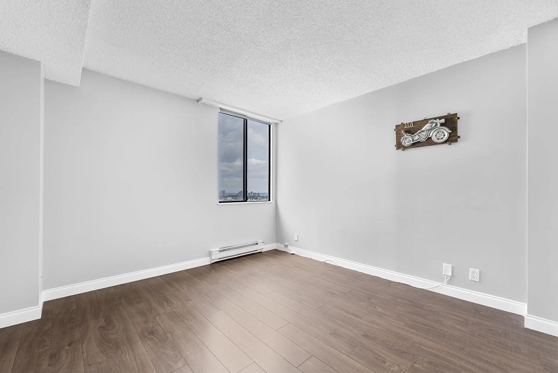 #1403 6540 Burlington Avenue - Image 19