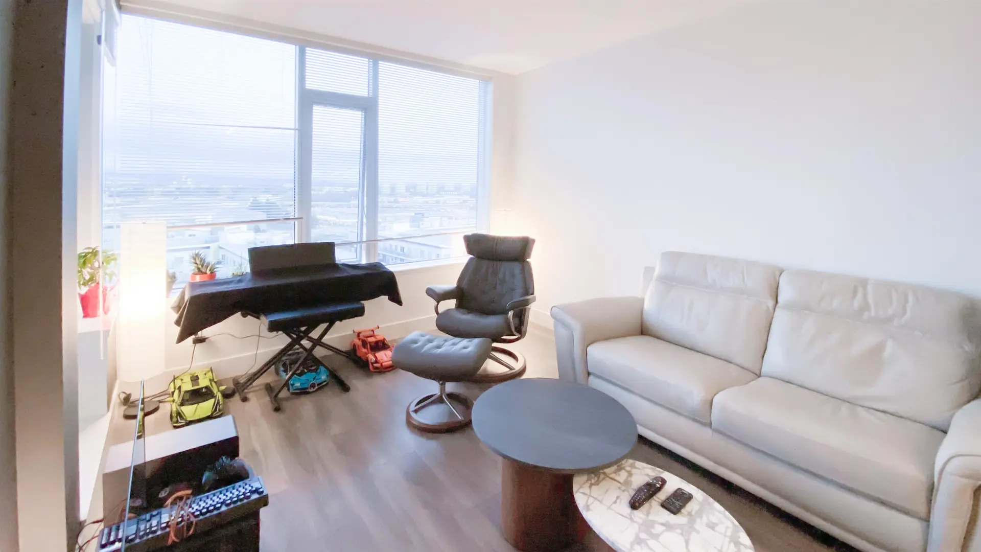 Property at #1606 5233 GILBERT ROAD, Richmond, BC