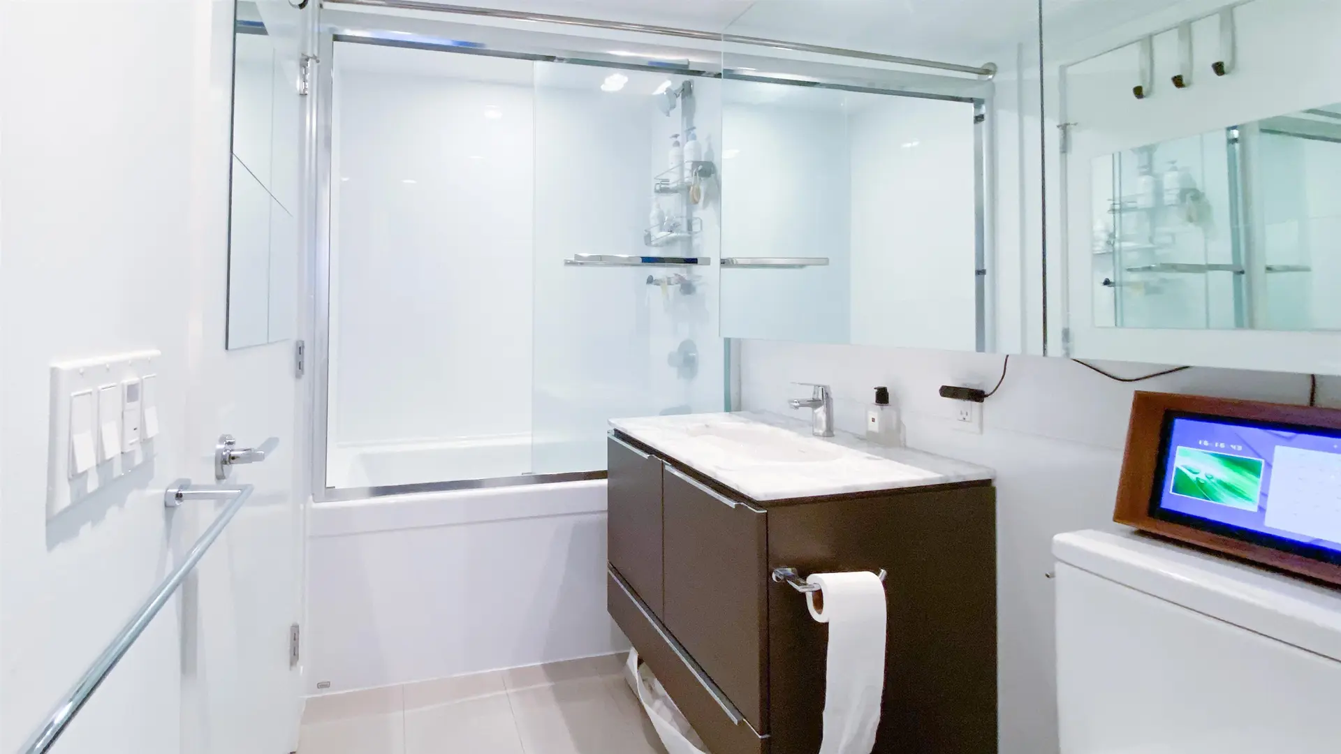 Property at #1606 5233 GILBERT ROAD, Richmond, BC