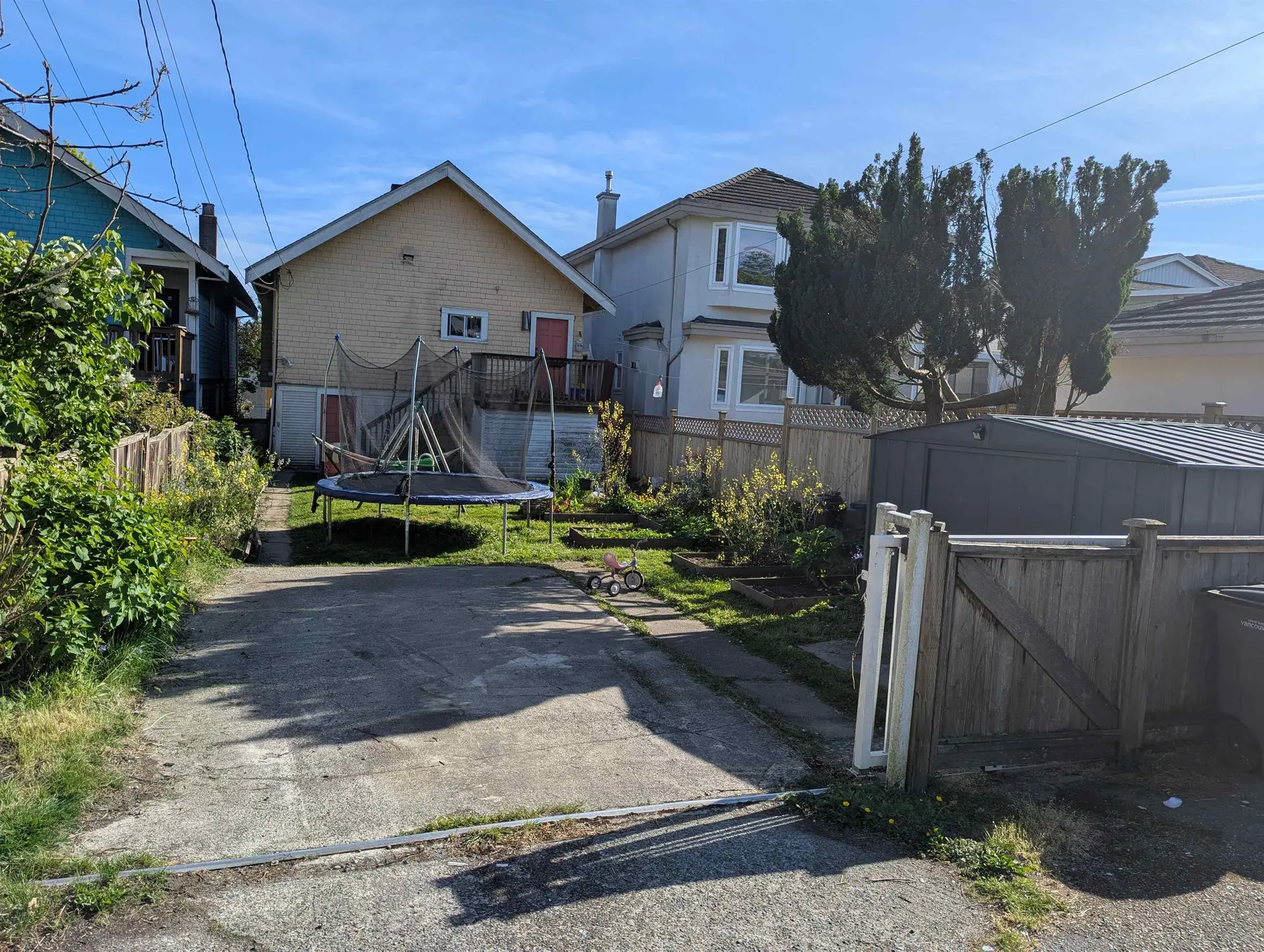 81 E 50th Avenue - Image 3