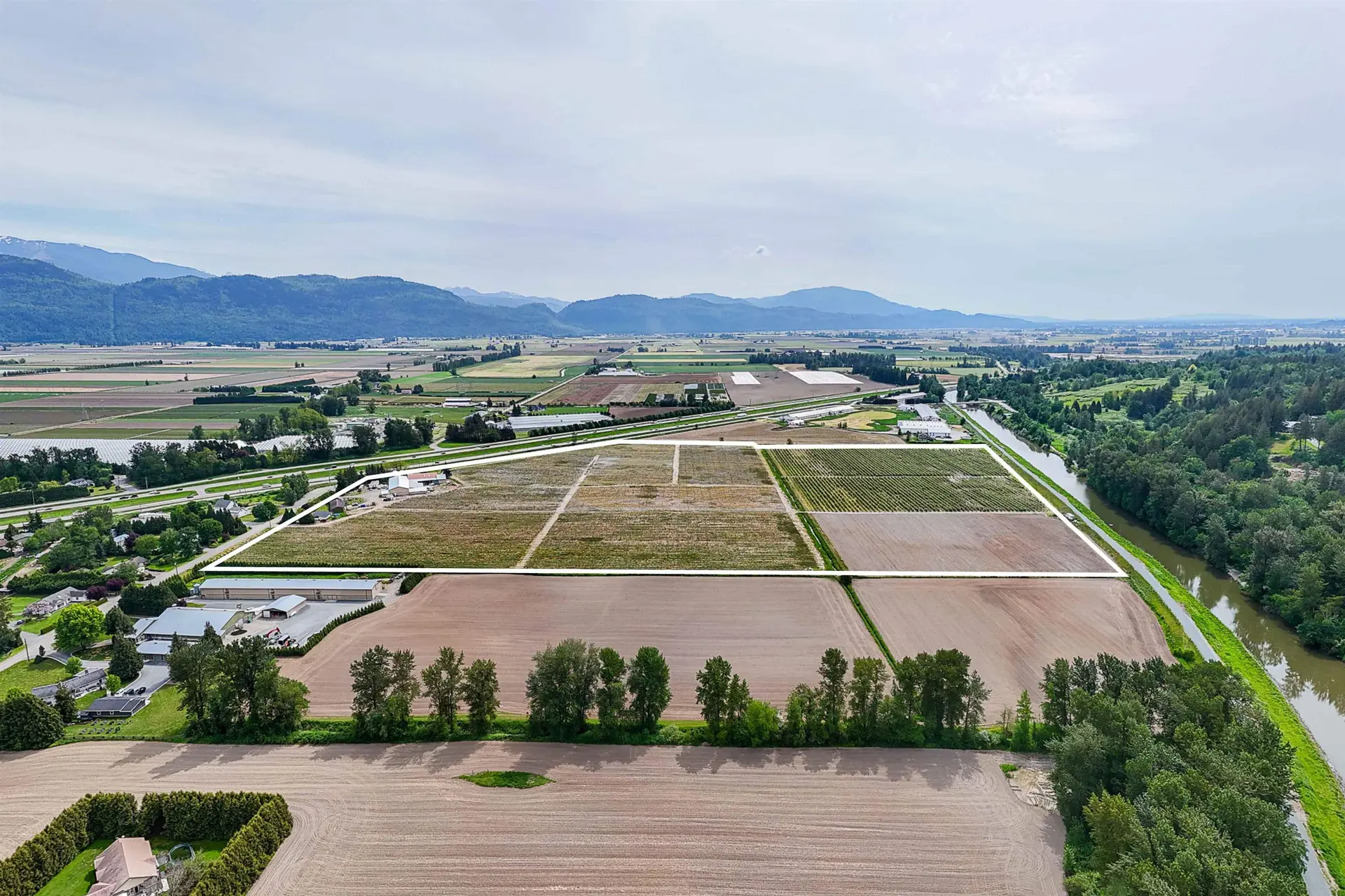 Property at 3593 MCDERMOTT ROAD, Abbotsford, BC