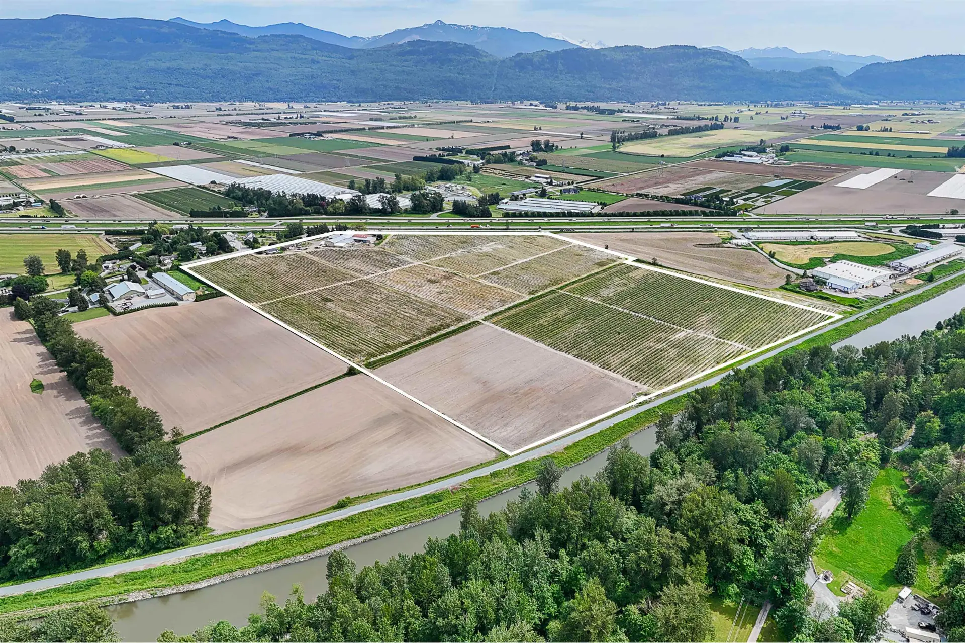 Property at 3593 MCDERMOTT ROAD, Abbotsford, BC