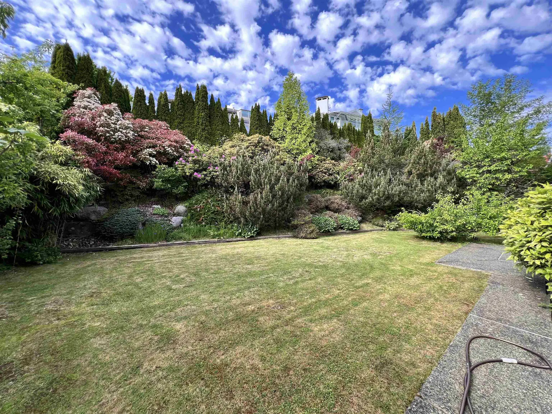 Property at 2555 WESTHILL DRIVE, West Vancouver, BC