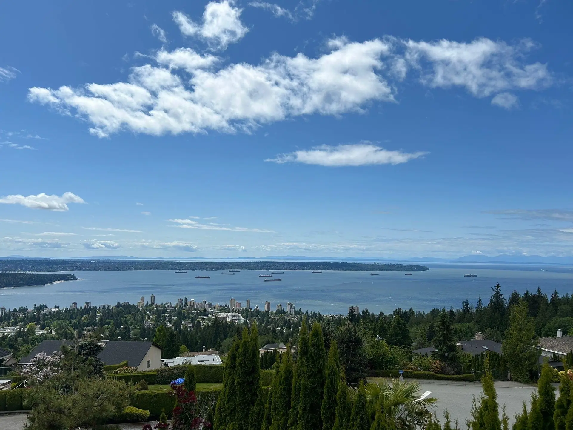 Property at 2555 WESTHILL DRIVE, West Vancouver, BC