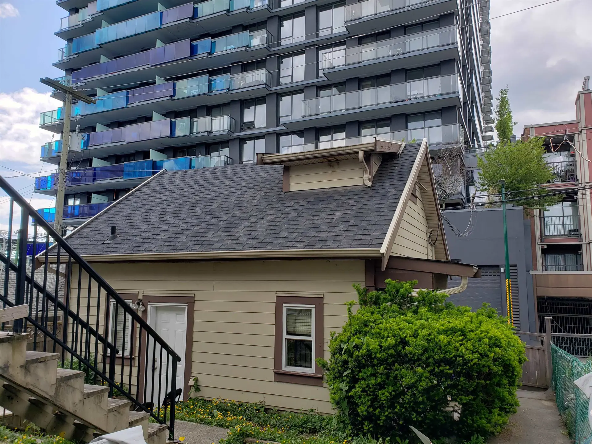 Property at 5045 PAYNE STREET, Vancouver, BC