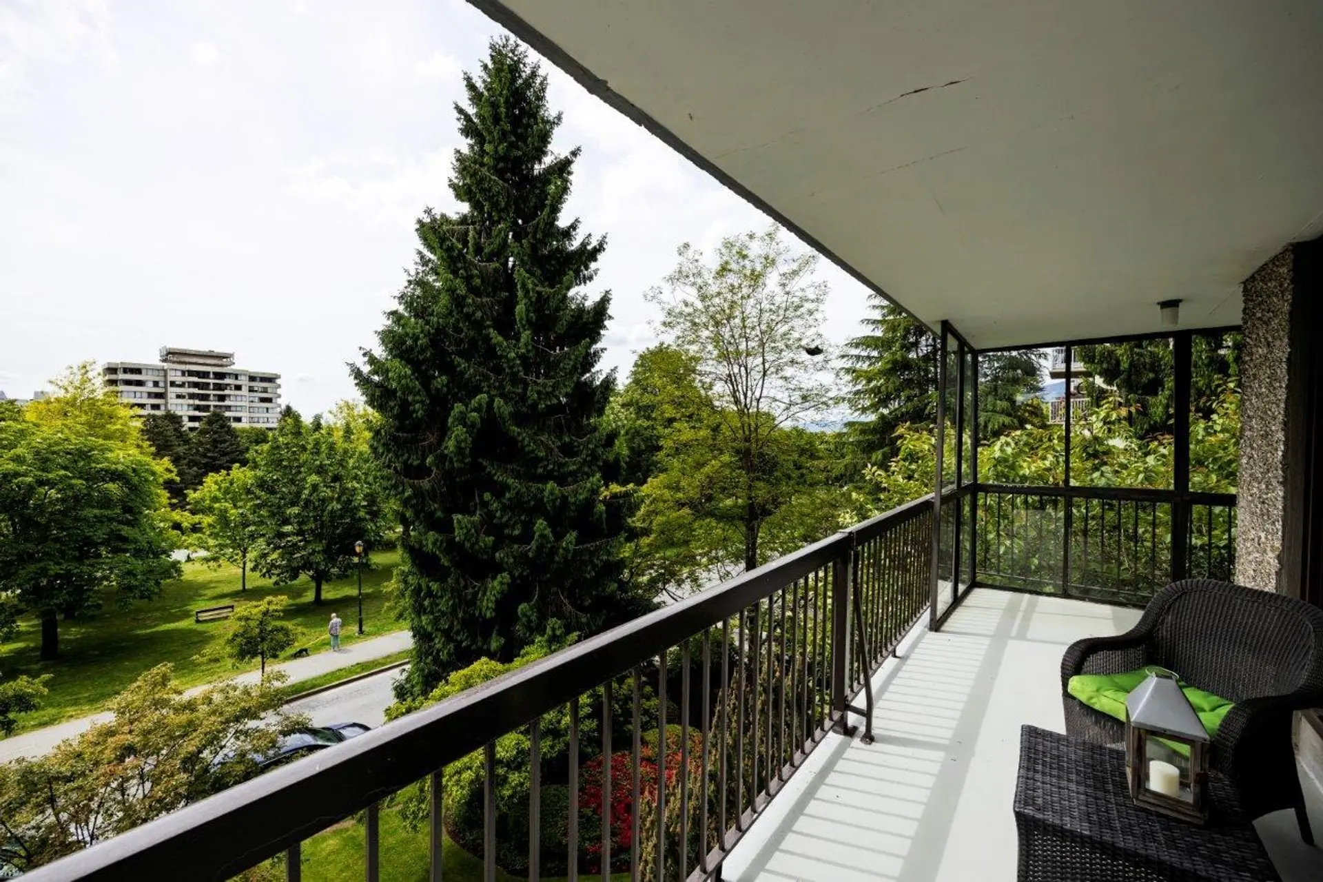 #403 114 W Keith Road - Image 14