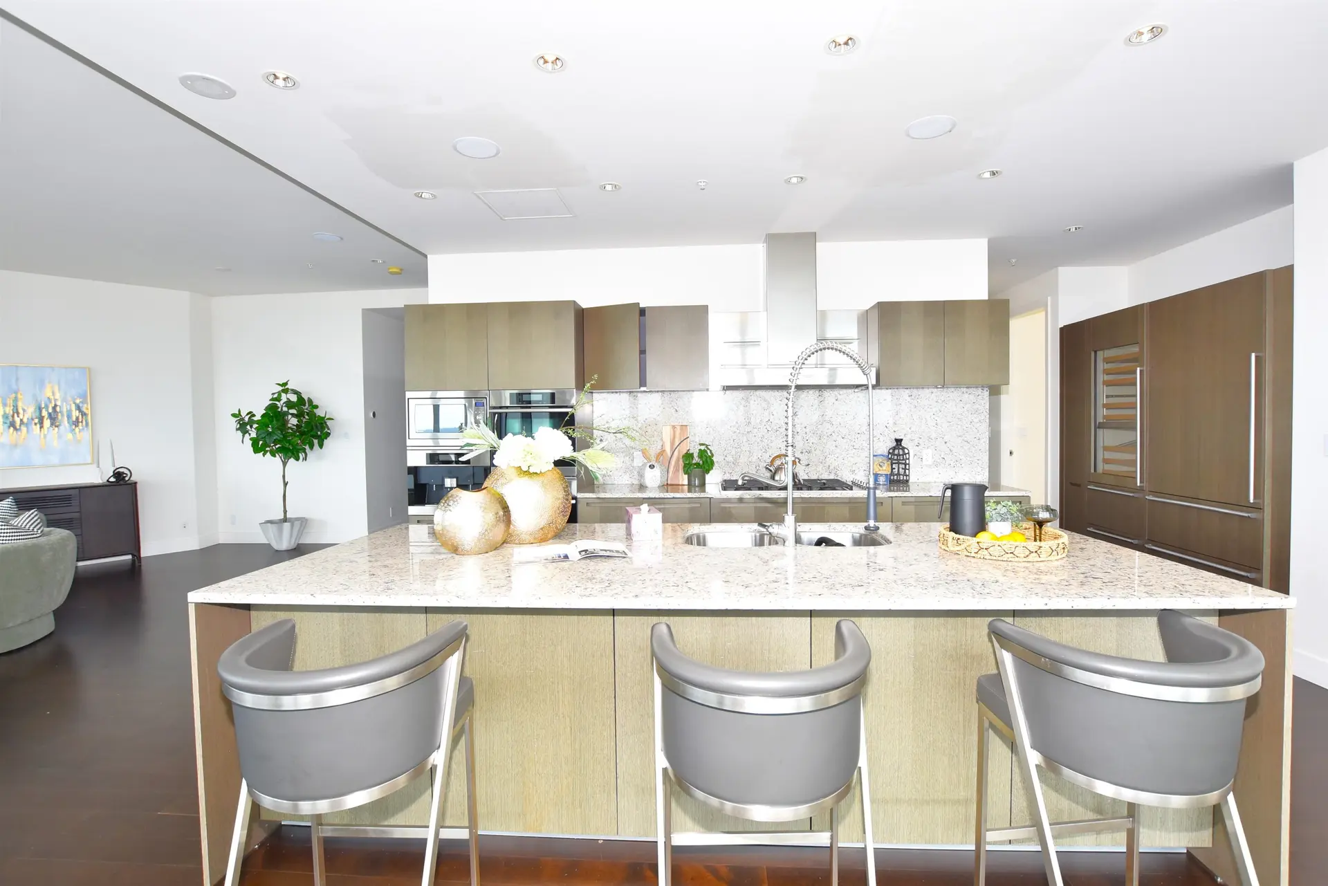 Property at #5104 1128 W GEORGIA STREET, Vancouver, BC