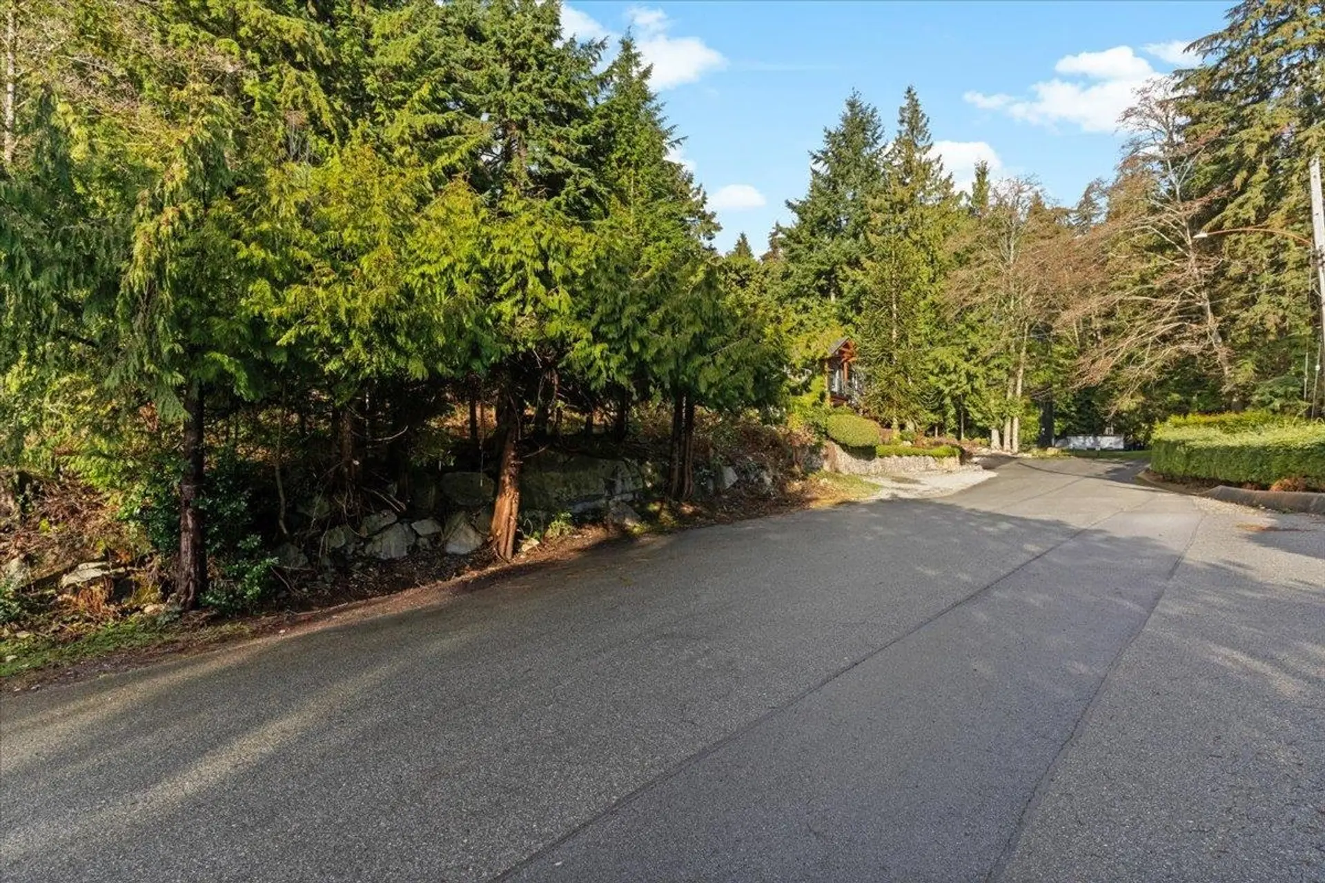 Property at 478 CRAIGMOHR DRIVE, West Vancouver, BC