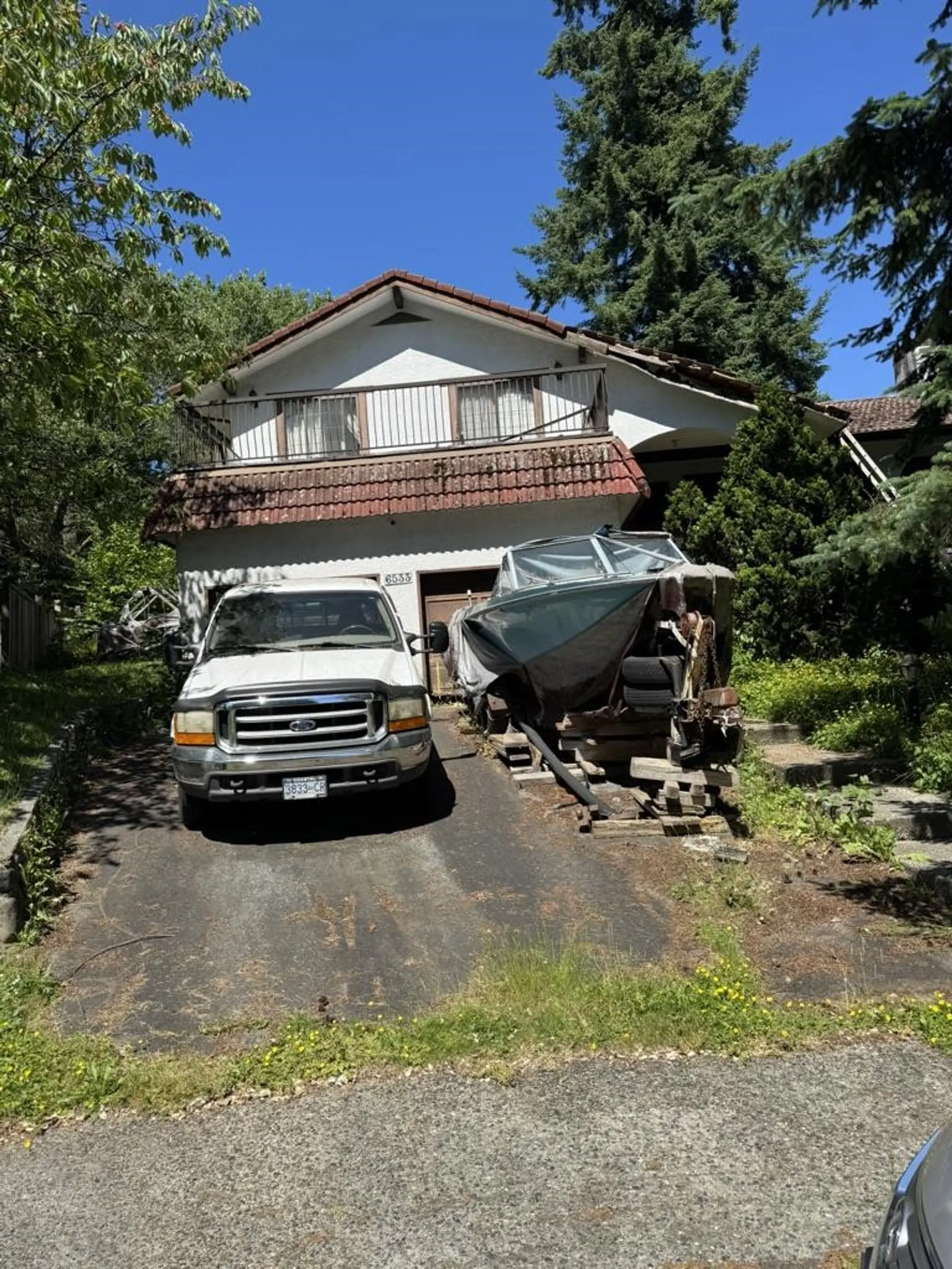 6533 Parkdale Drive - Image 2