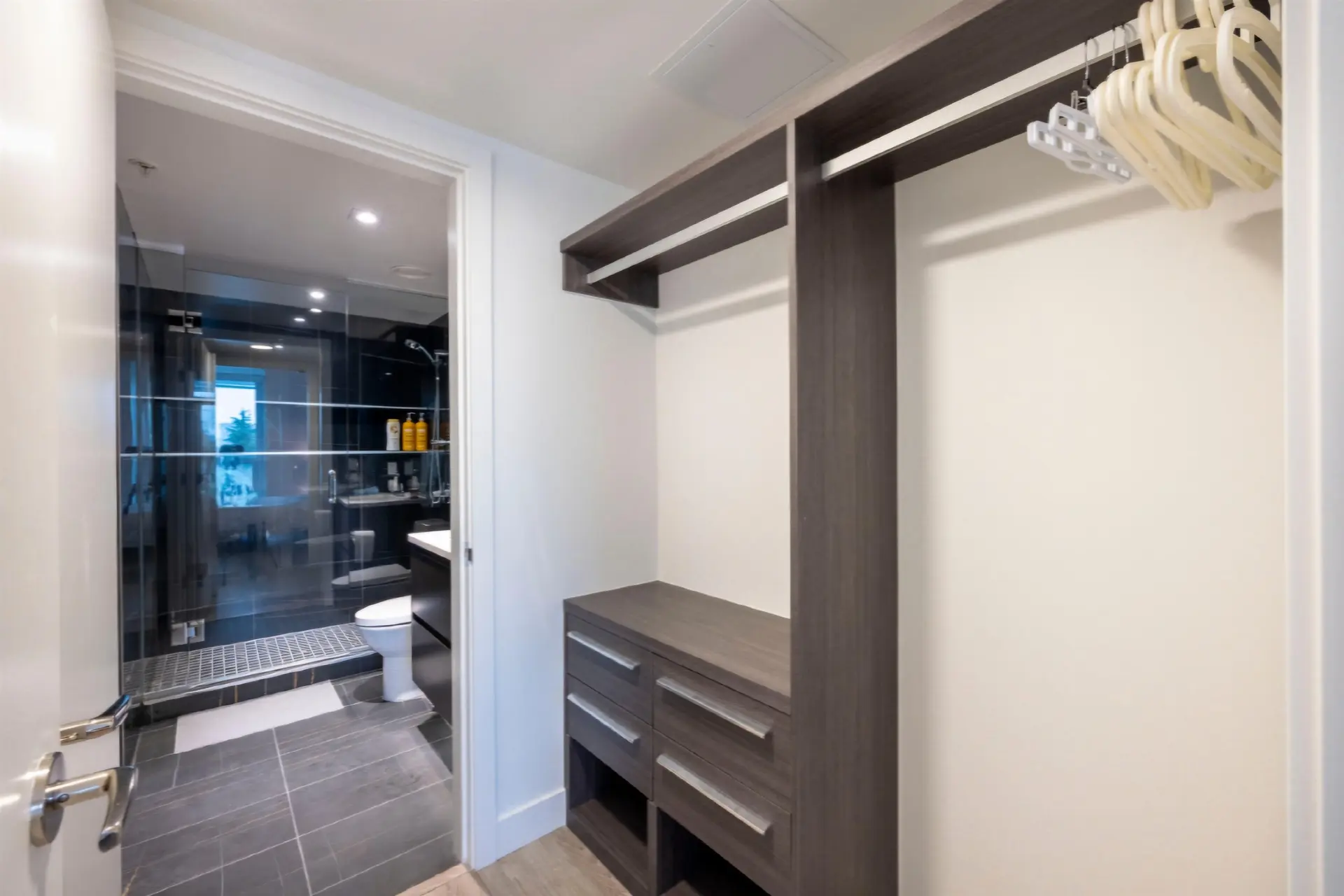 Property at #620 6328 NO. 3 ROAD, Richmond, BC