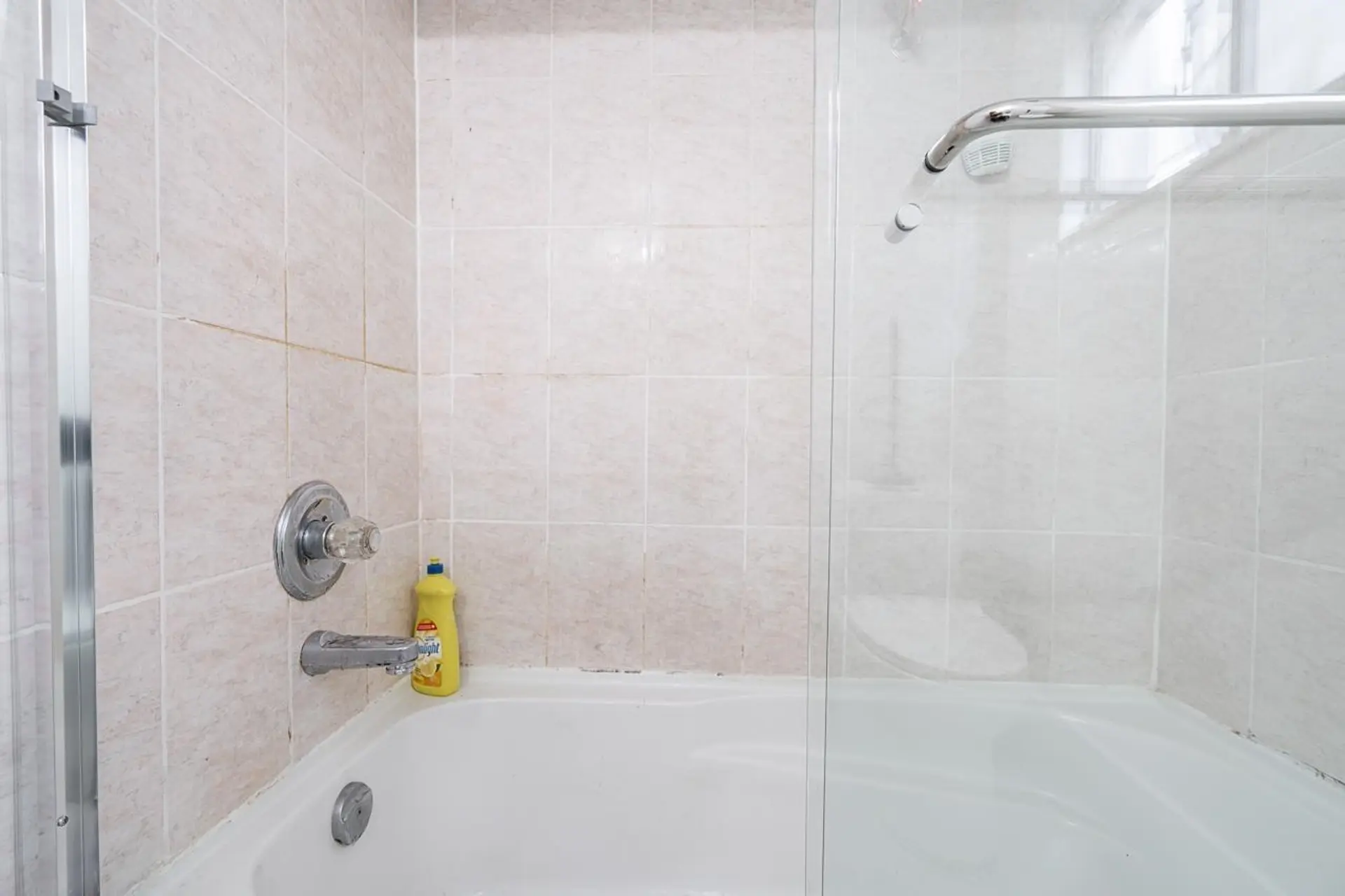 Property at 882 E 63RD AVENUE, Vancouver, BC