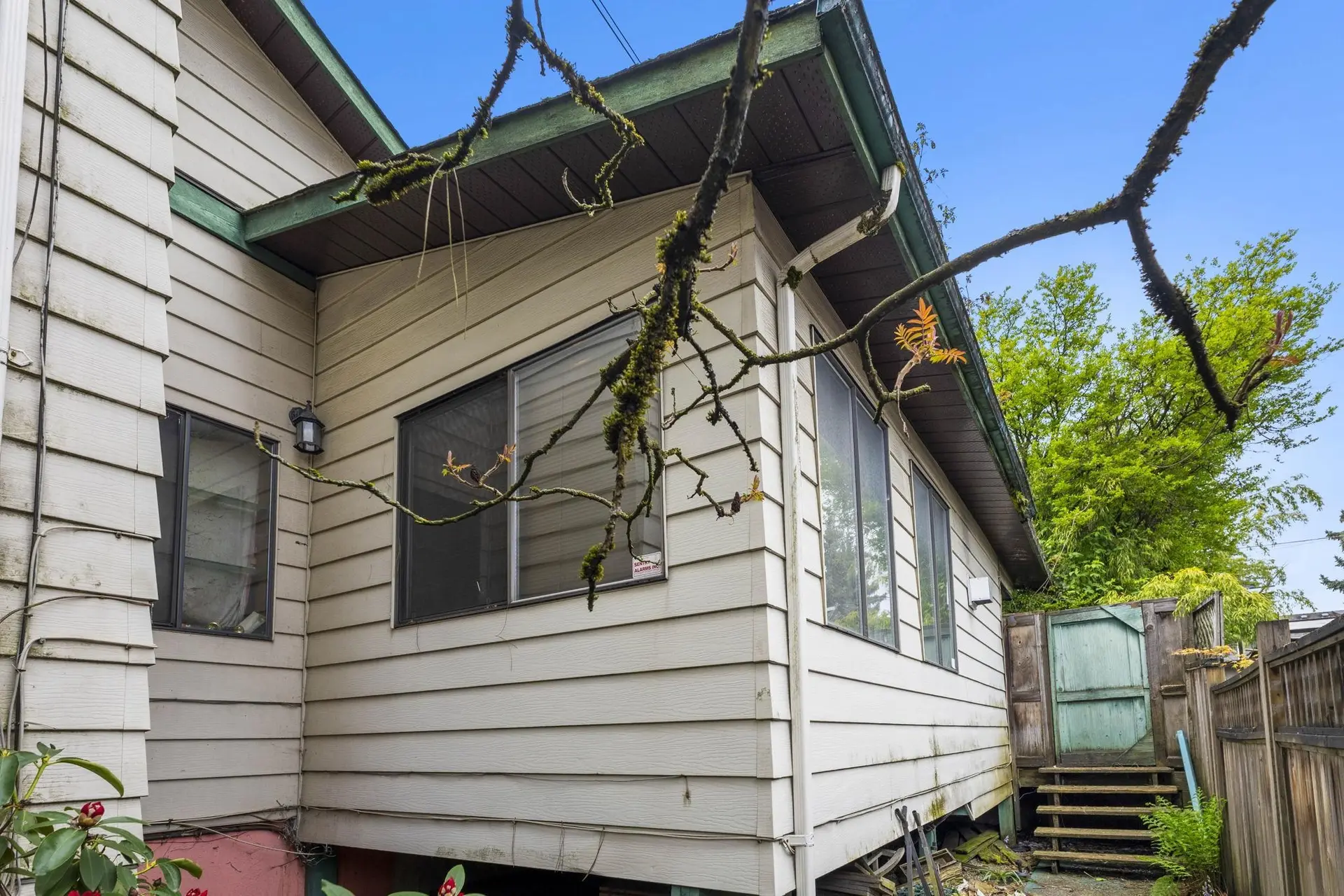 Property at 451 E EIGHTH AVENUE, New Westminster, BC