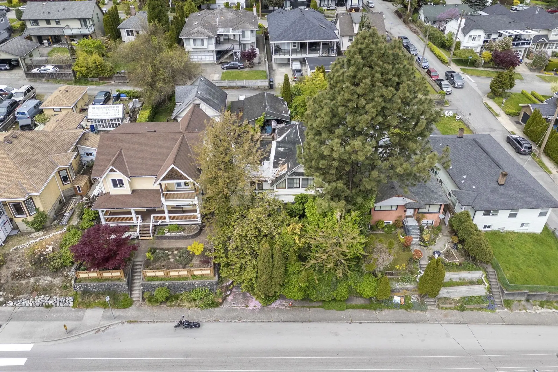 Property at 451 E EIGHTH AVENUE, New Westminster, BC