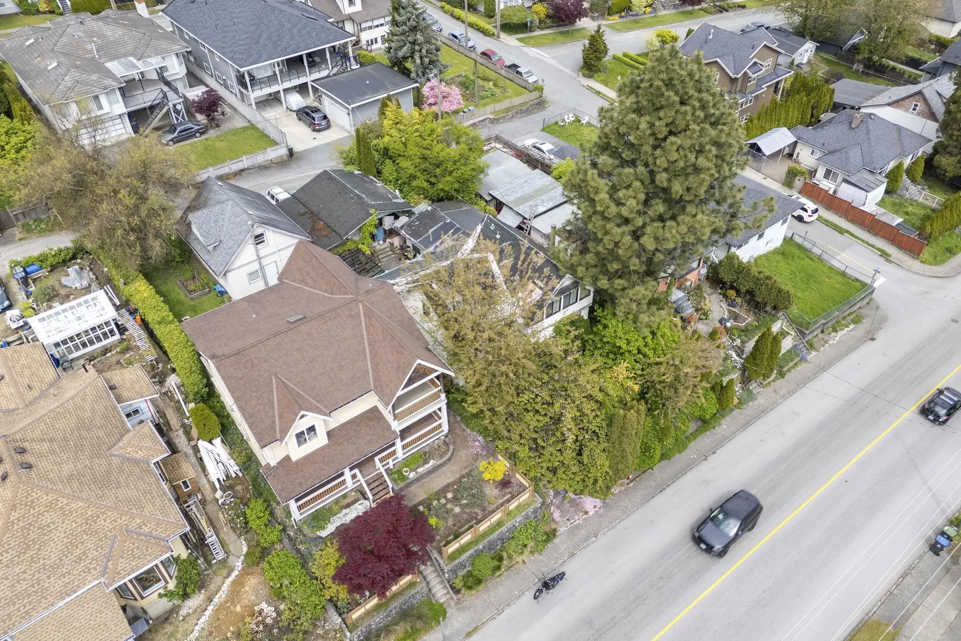 Property at 451 E EIGHTH AVENUE, New Westminster, BC