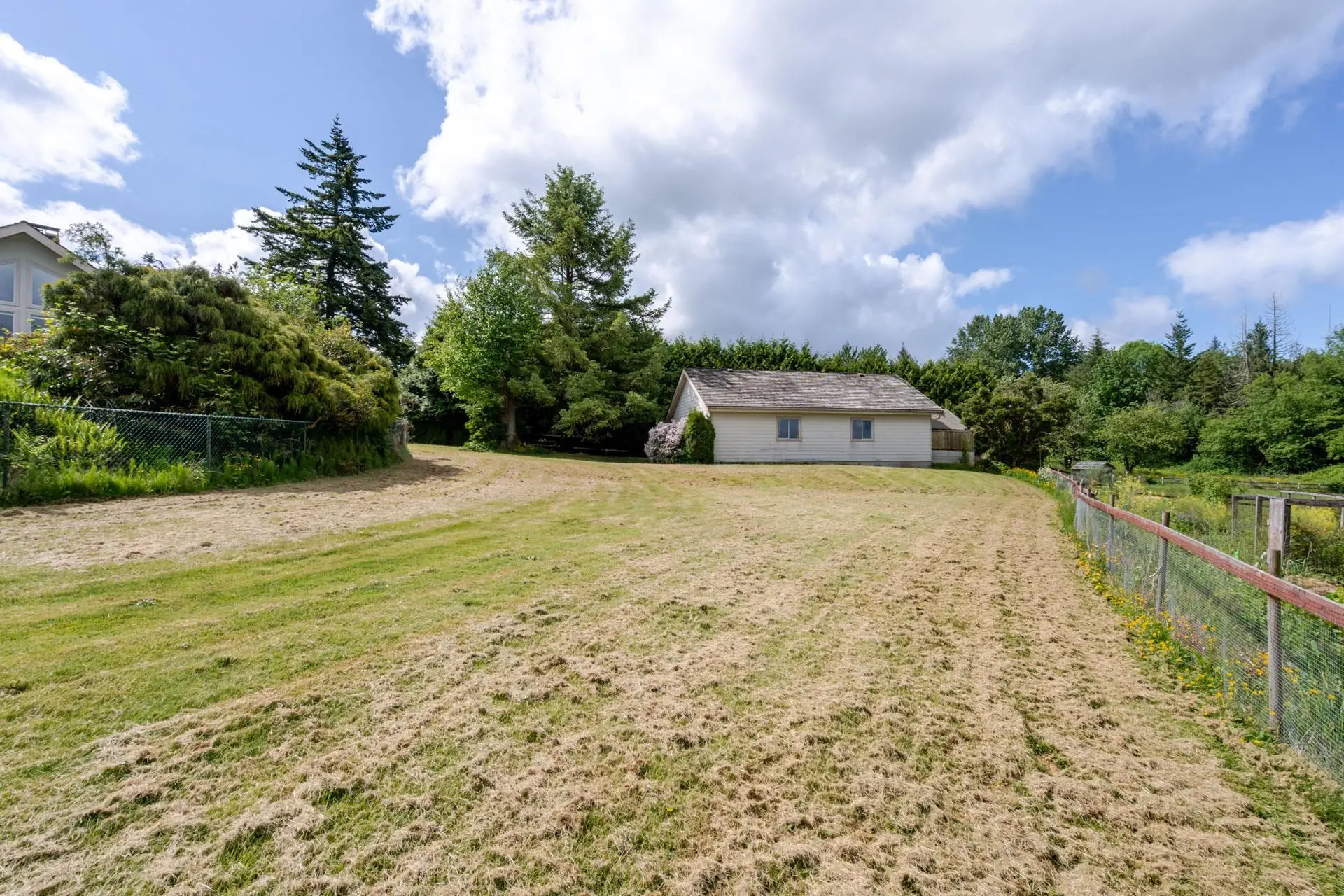 155 188 Street - Image 8