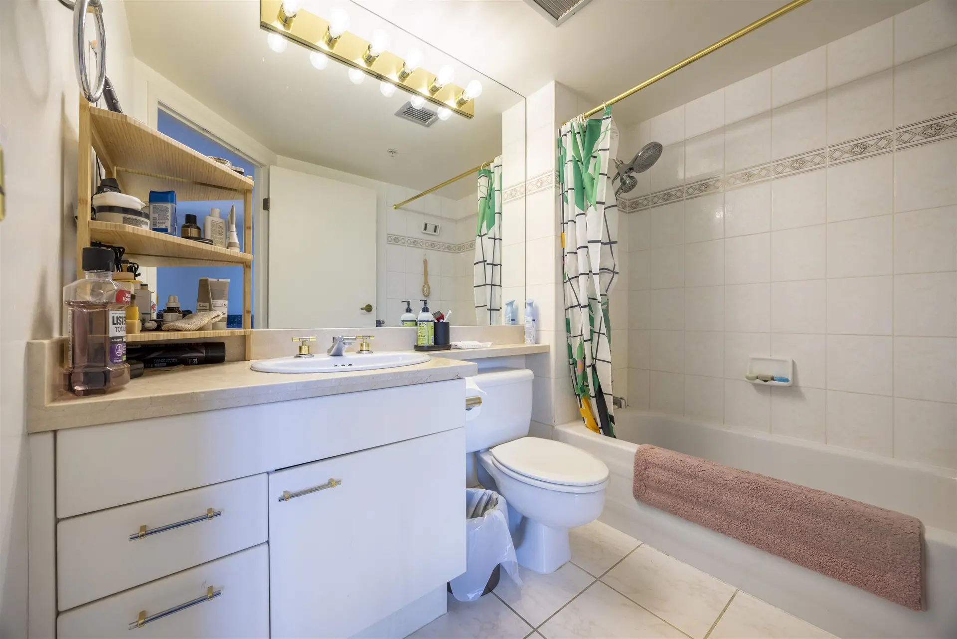 Property at #2505 388 DRAKE STREET, Vancouver, BC