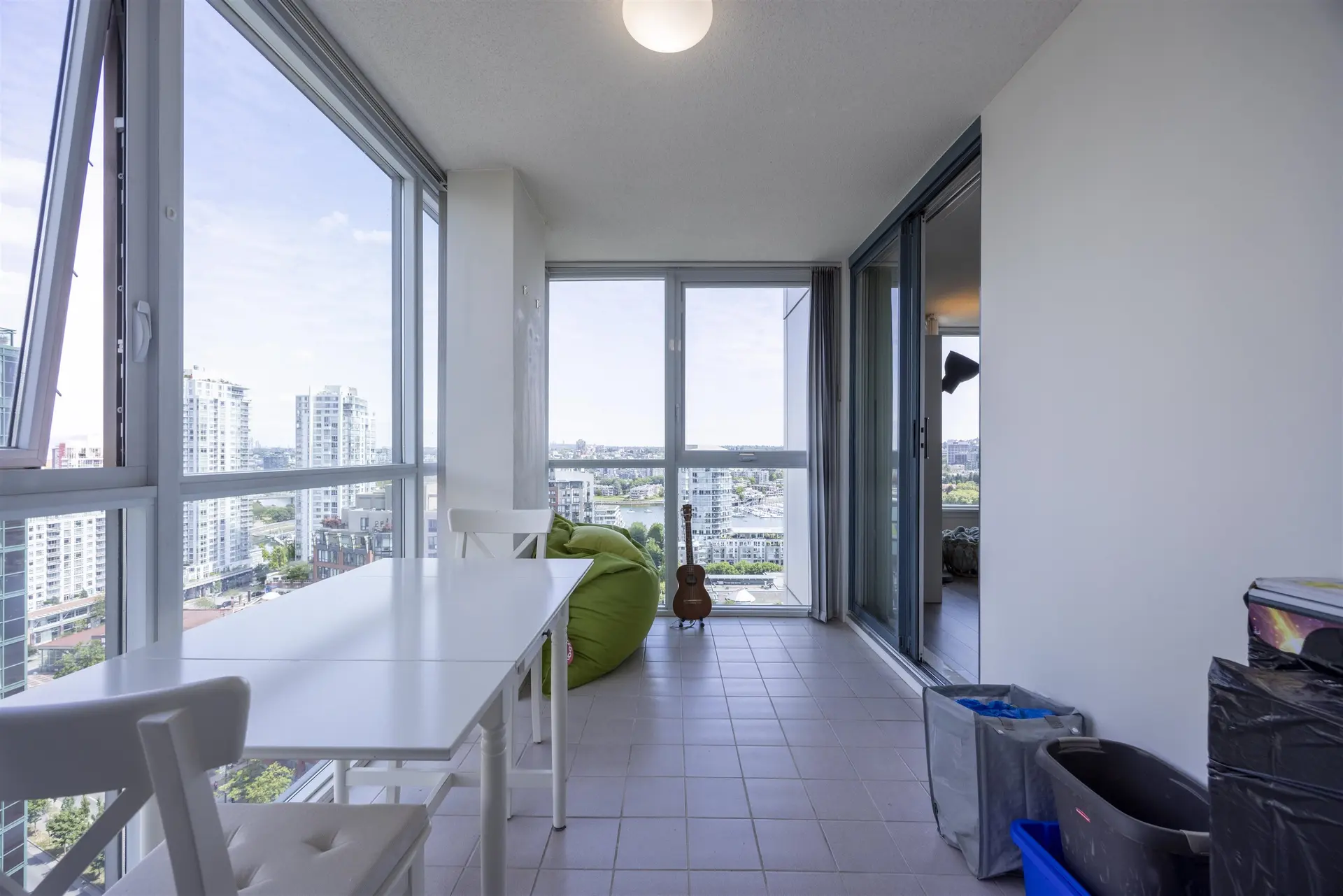 Property at #2505 388 DRAKE STREET, Vancouver, BC