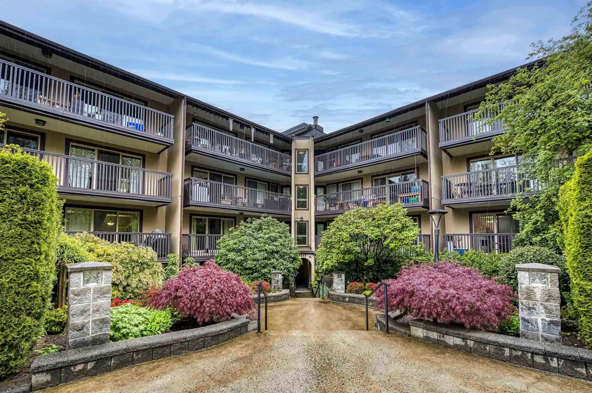 Property at #118 9847 Manchester Drive, Burnaby, BC