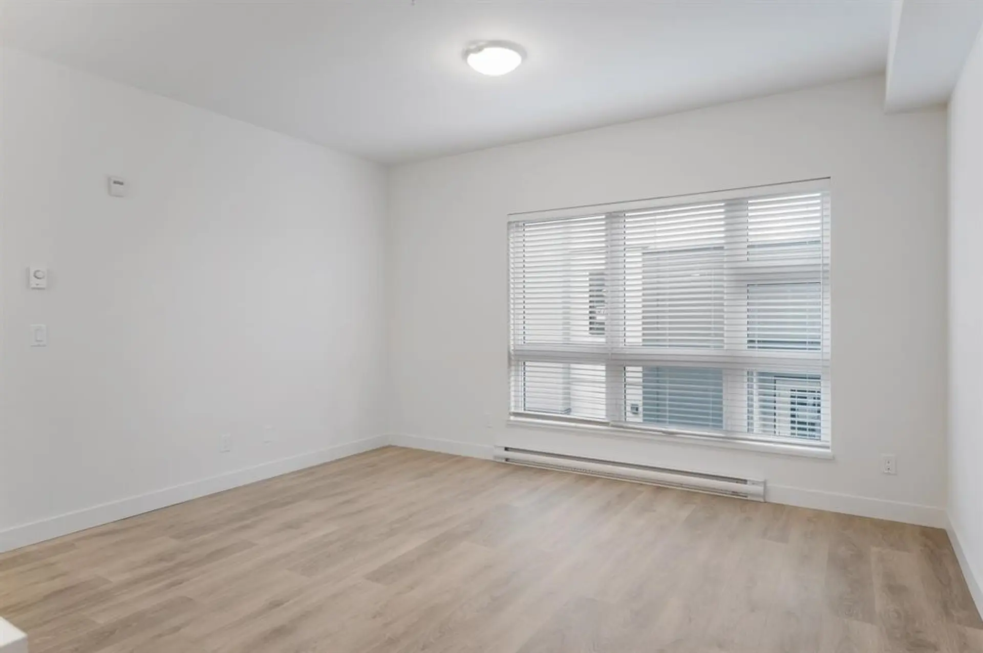 Property at #15 1419 MCCALLUM ROAD, Abbotsford, BC