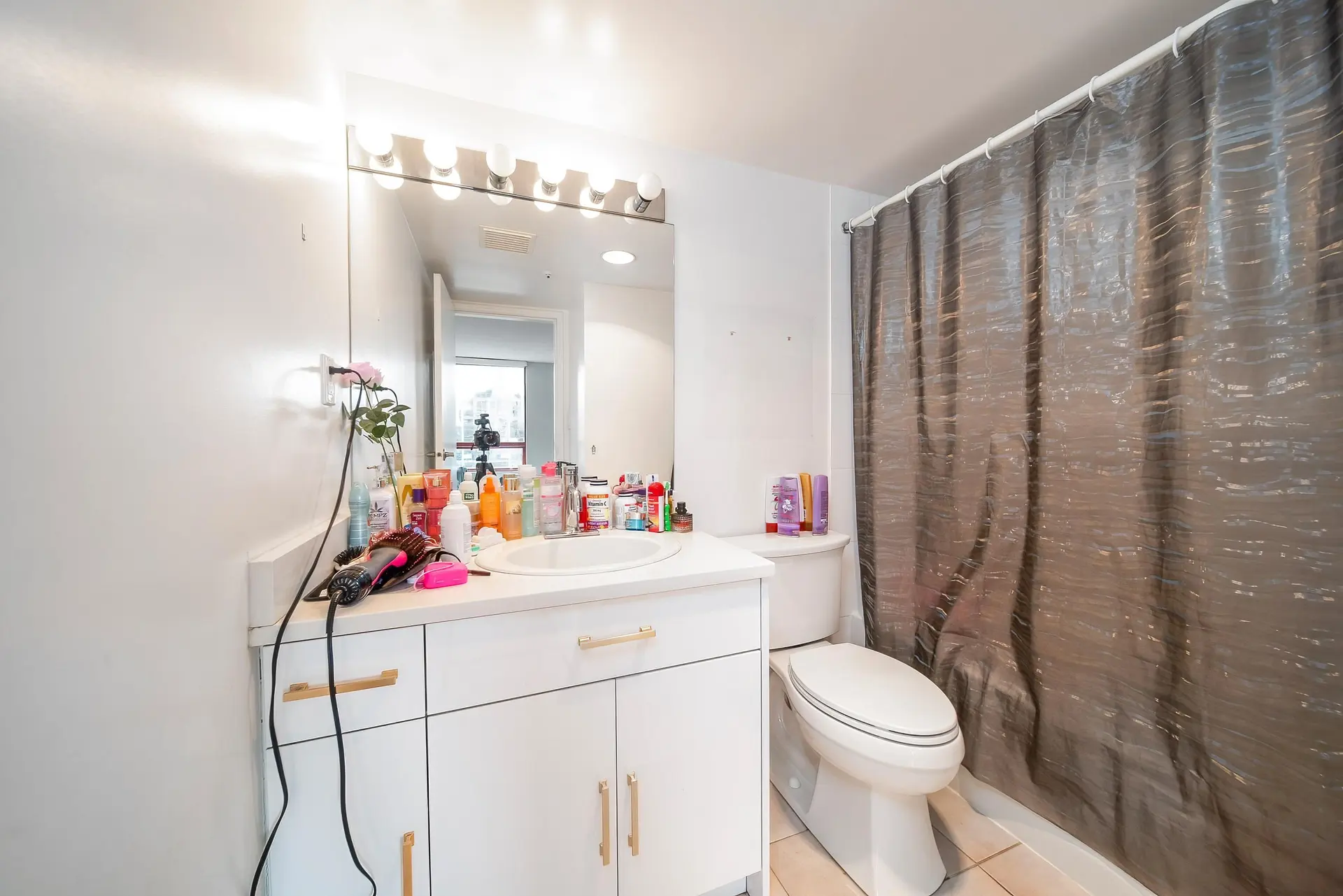 Property at #1604 811 HELMCKEN STREET, Vancouver, BC