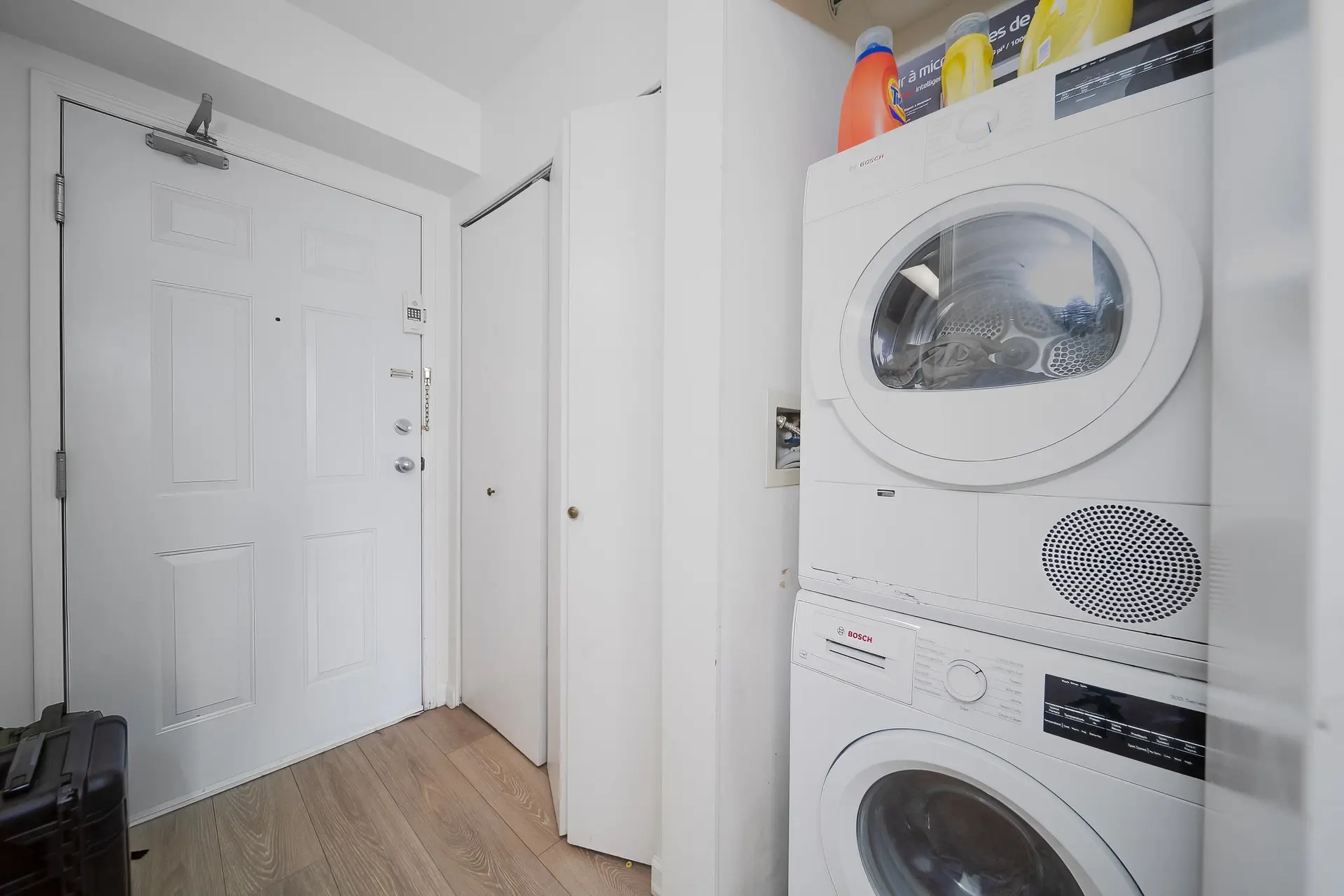 Property at #1604 811 HELMCKEN STREET, Vancouver, BC