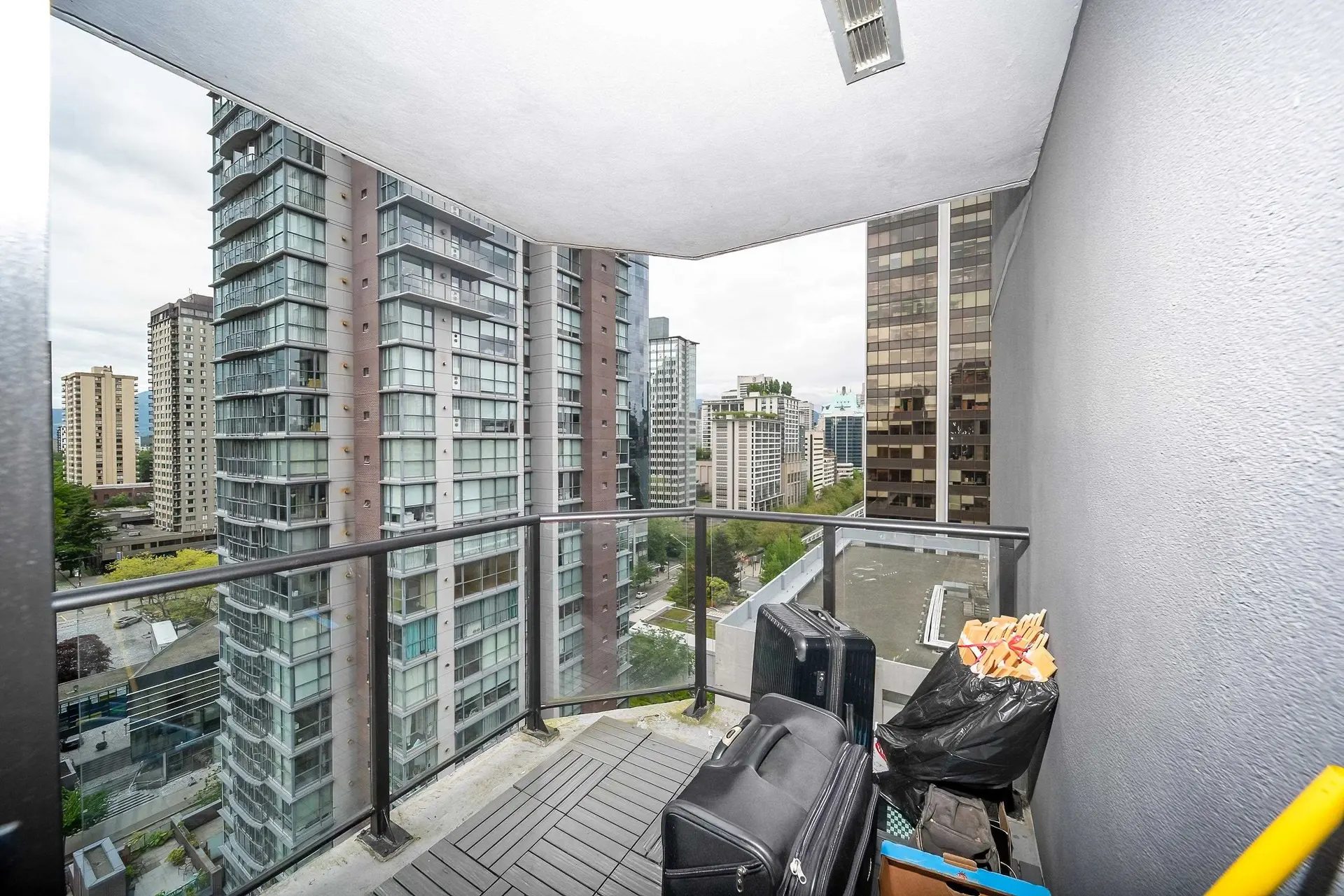 Property at #1604 811 HELMCKEN STREET, Vancouver, BC