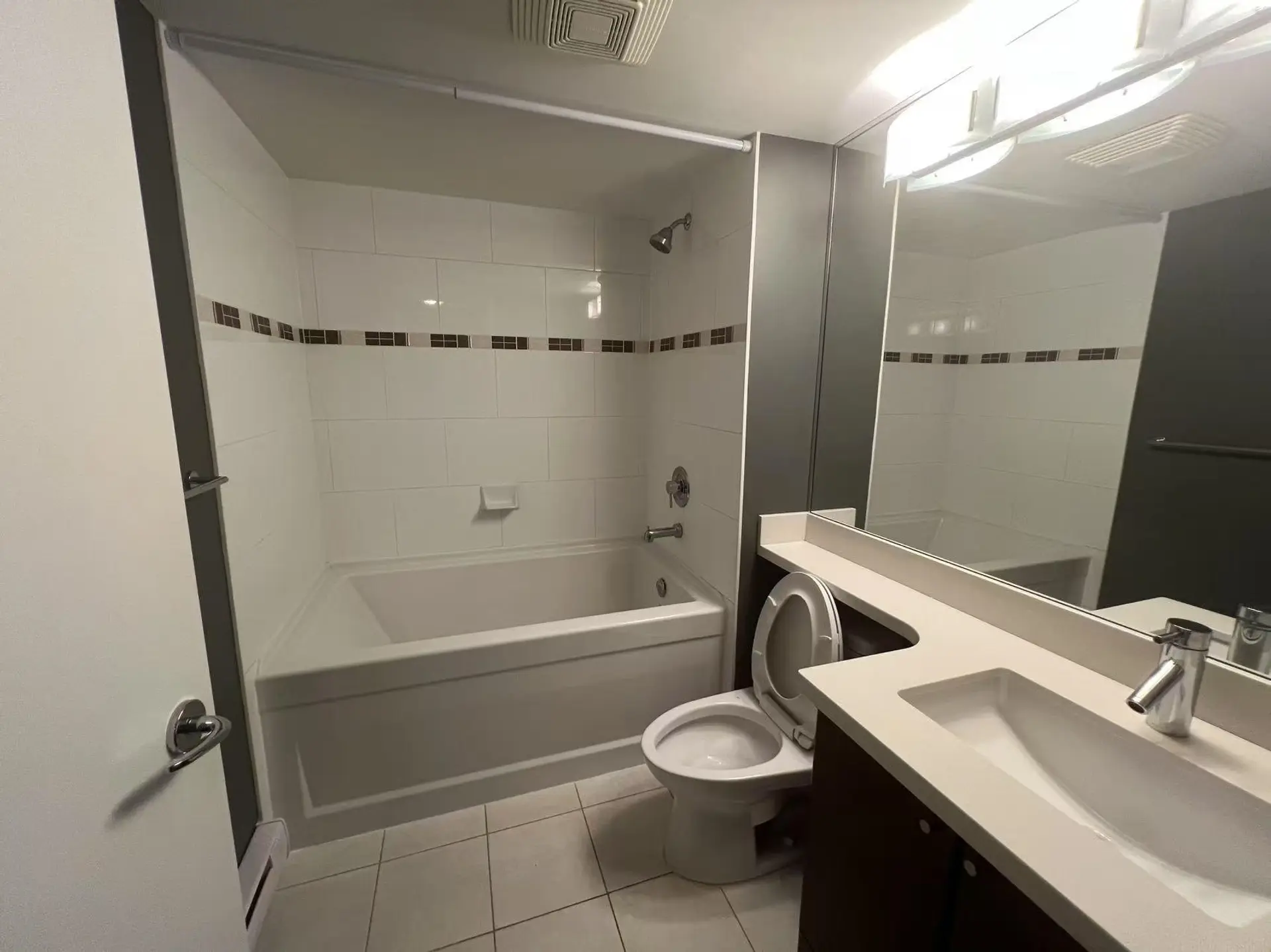 Property at #608 8120 LANSDOWNE ROAD, Richmond, BC