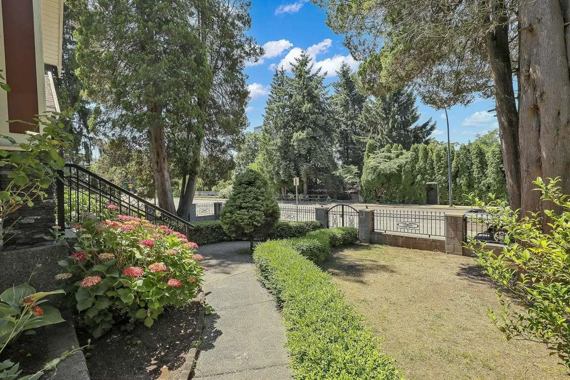 10600 Whalley Boulevard - Image 3