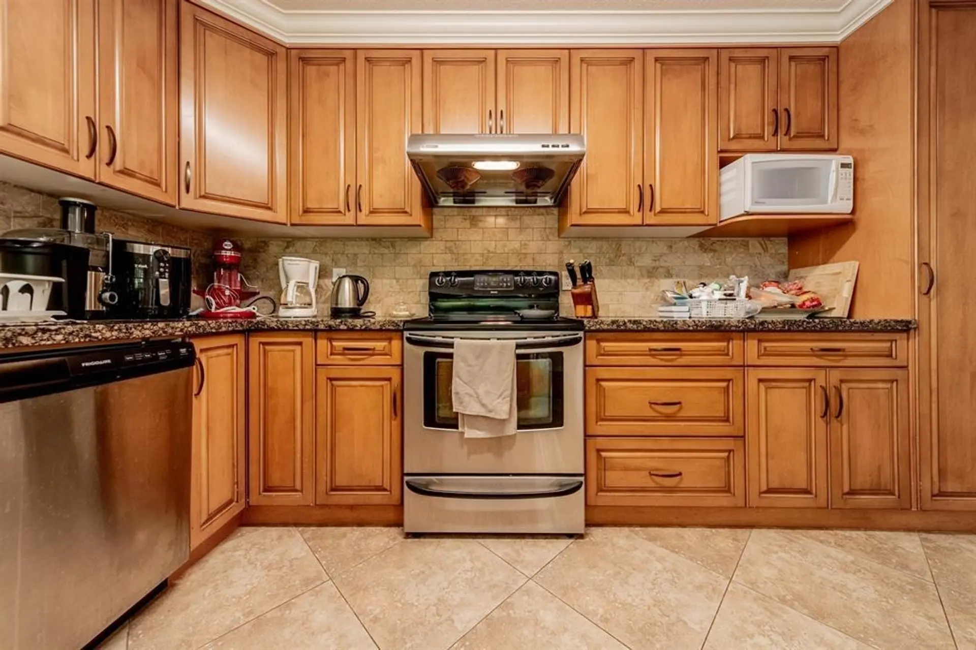 Property at 14636 18 AVENUE, Surrey, BC