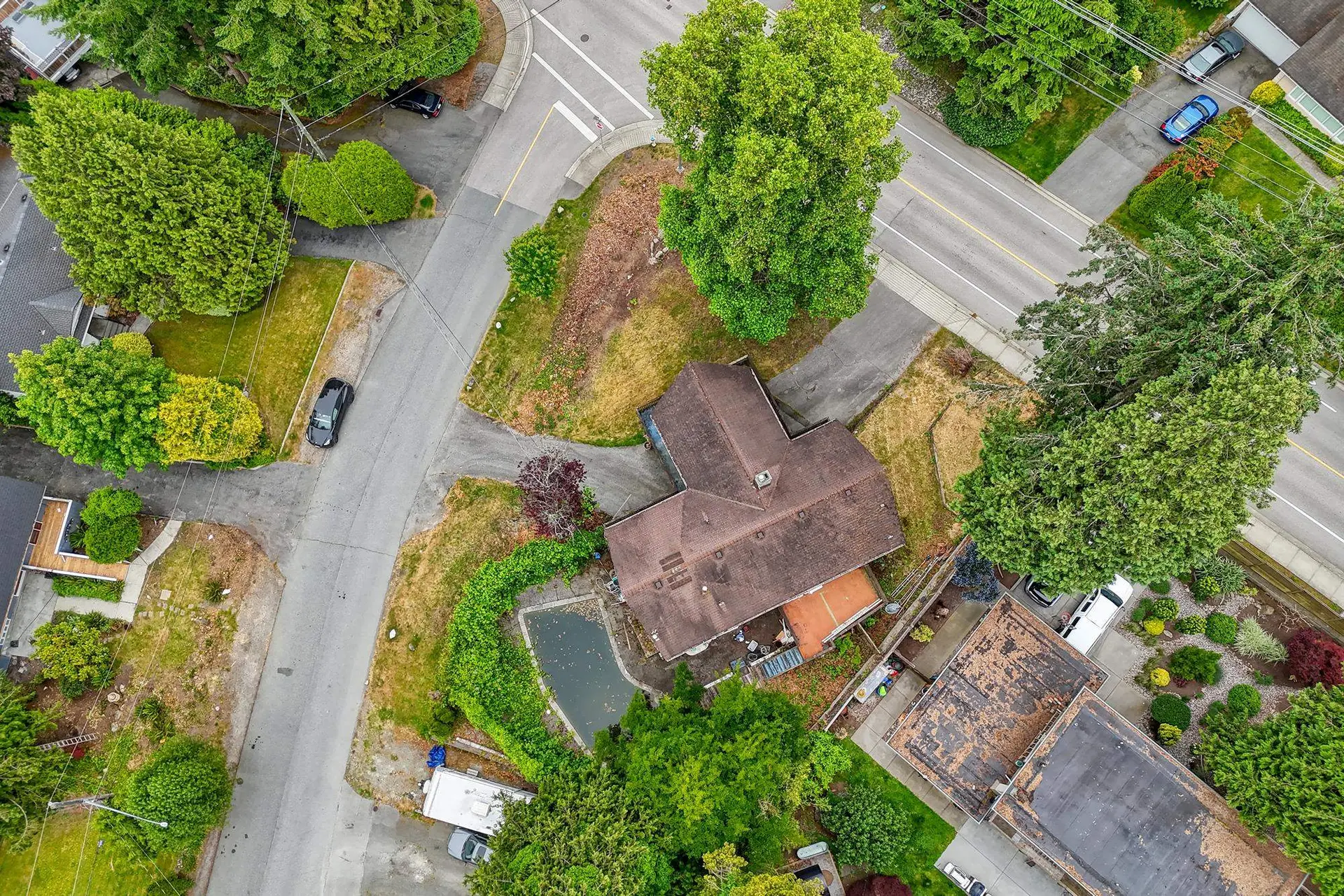 869 Gale Drive - Image 1