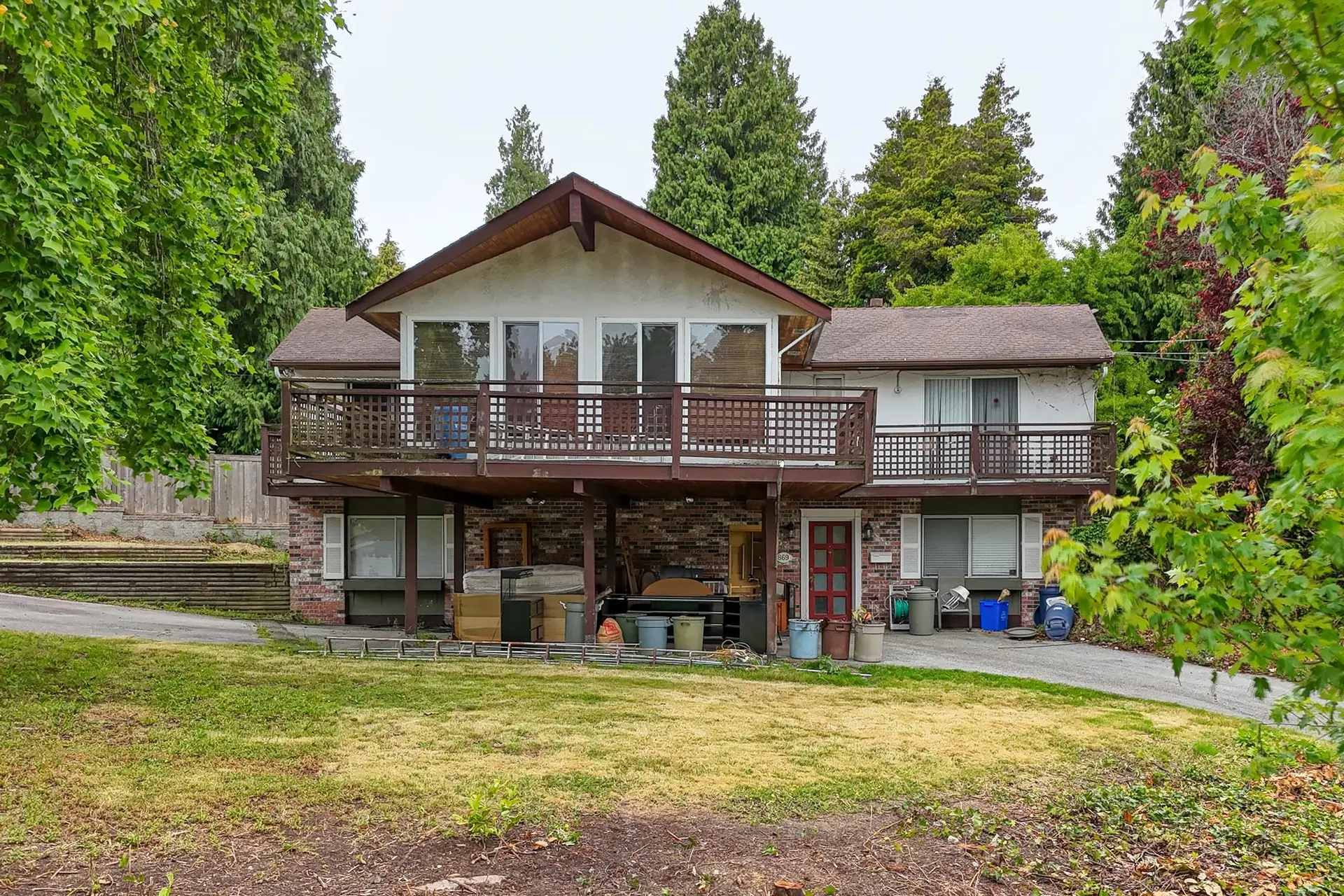 869 Gale Drive - Image 4
