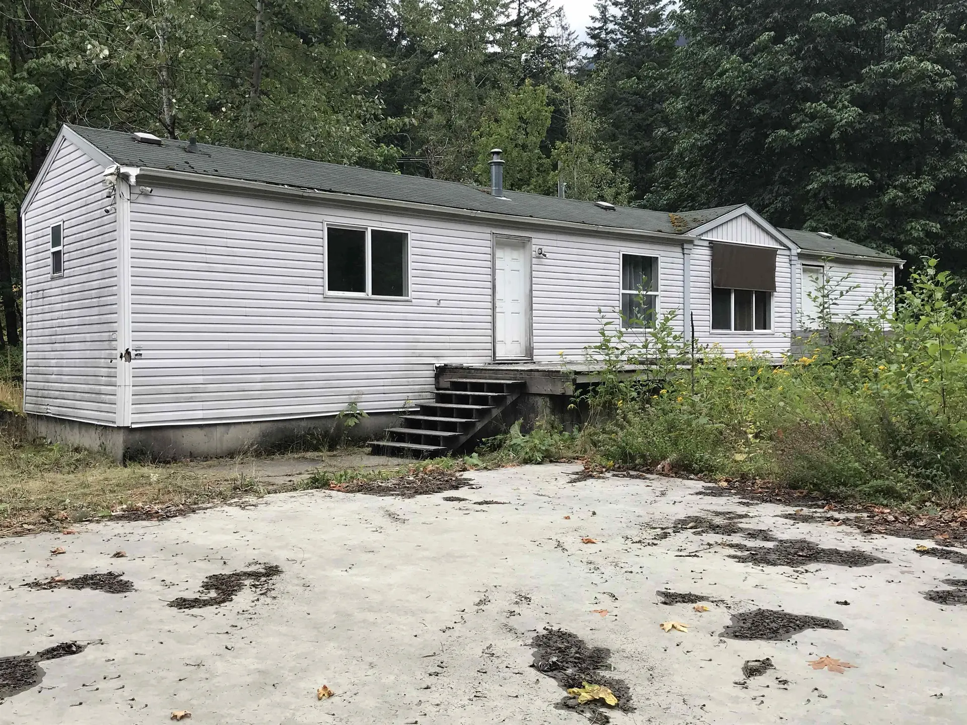 Property at 68451 Othello Road, Hope, BC