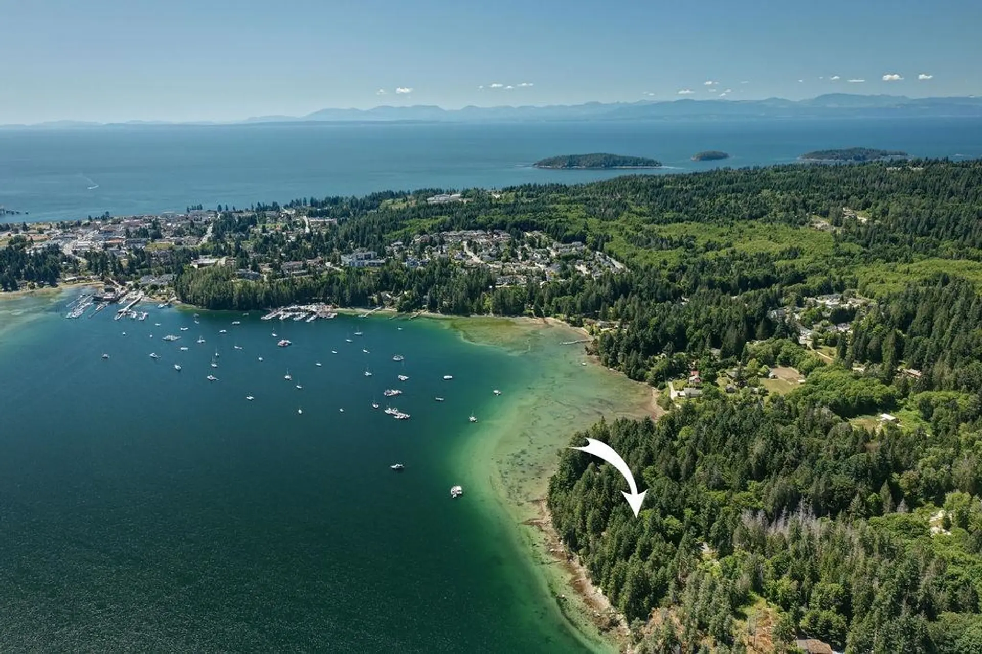 Property at 6051 KINGFISHER AVENUE, Sechelt, BC