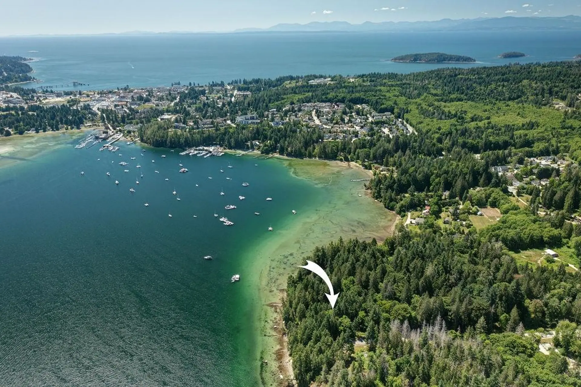 Property at 6051 KINGFISHER AVENUE, Sechelt, BC