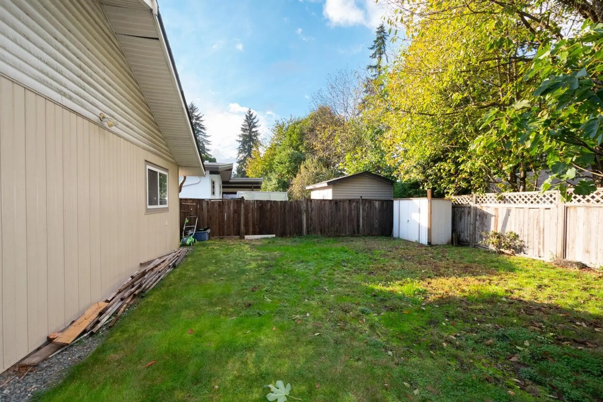 20899 Camwood Avenue - Image 19
