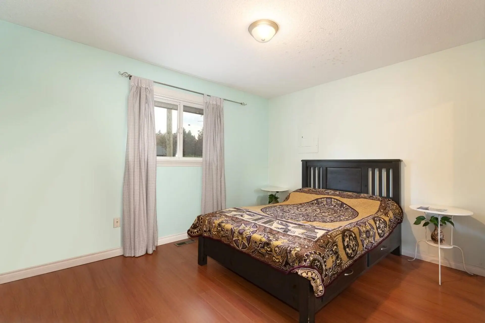 20899 Camwood Avenue - Image 8